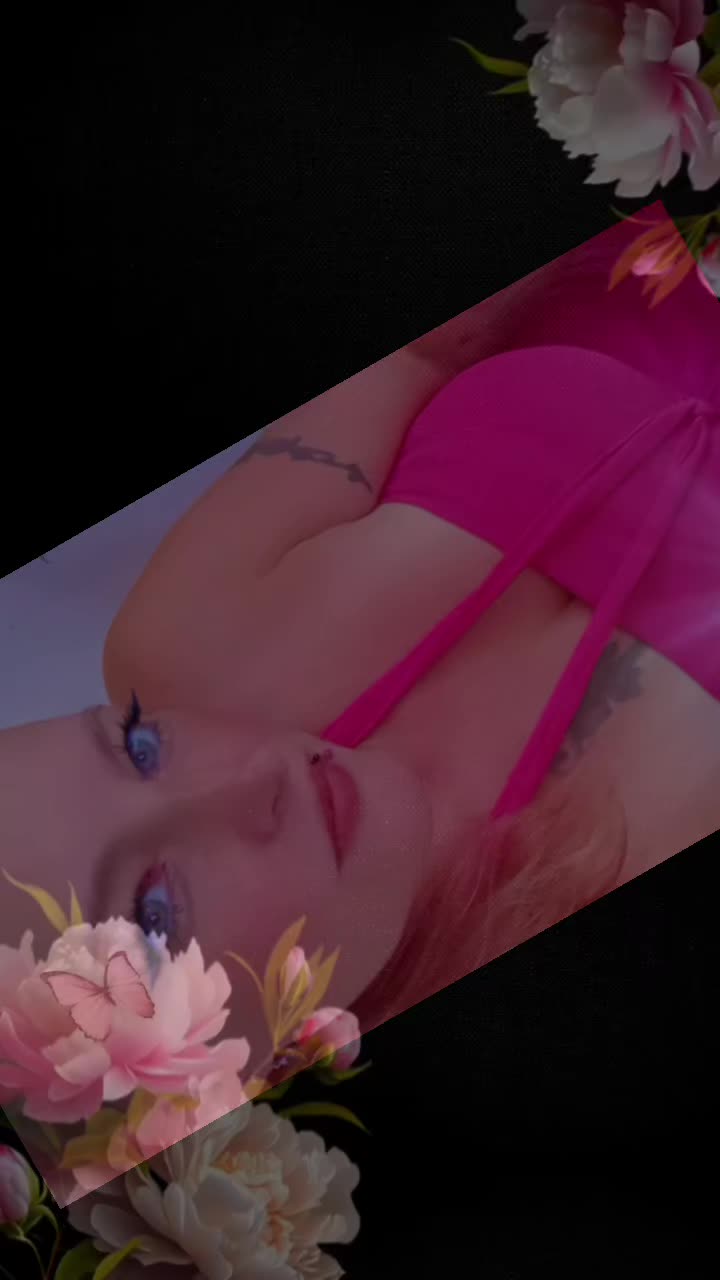 @ₕₑₐd🦋 Qᵤₑₑₙ Wₒₙₙᵢₑ