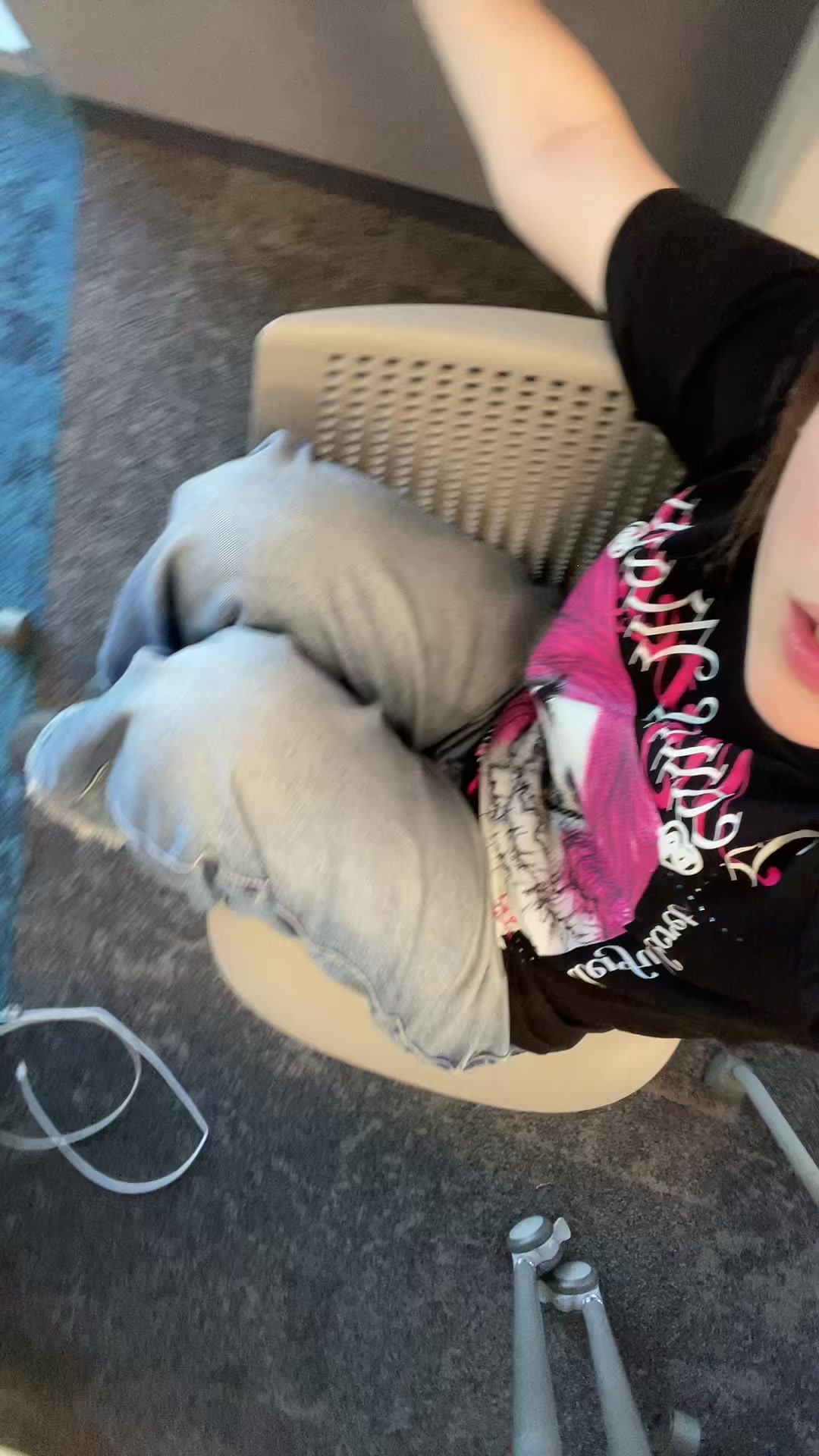 @ひとみ
