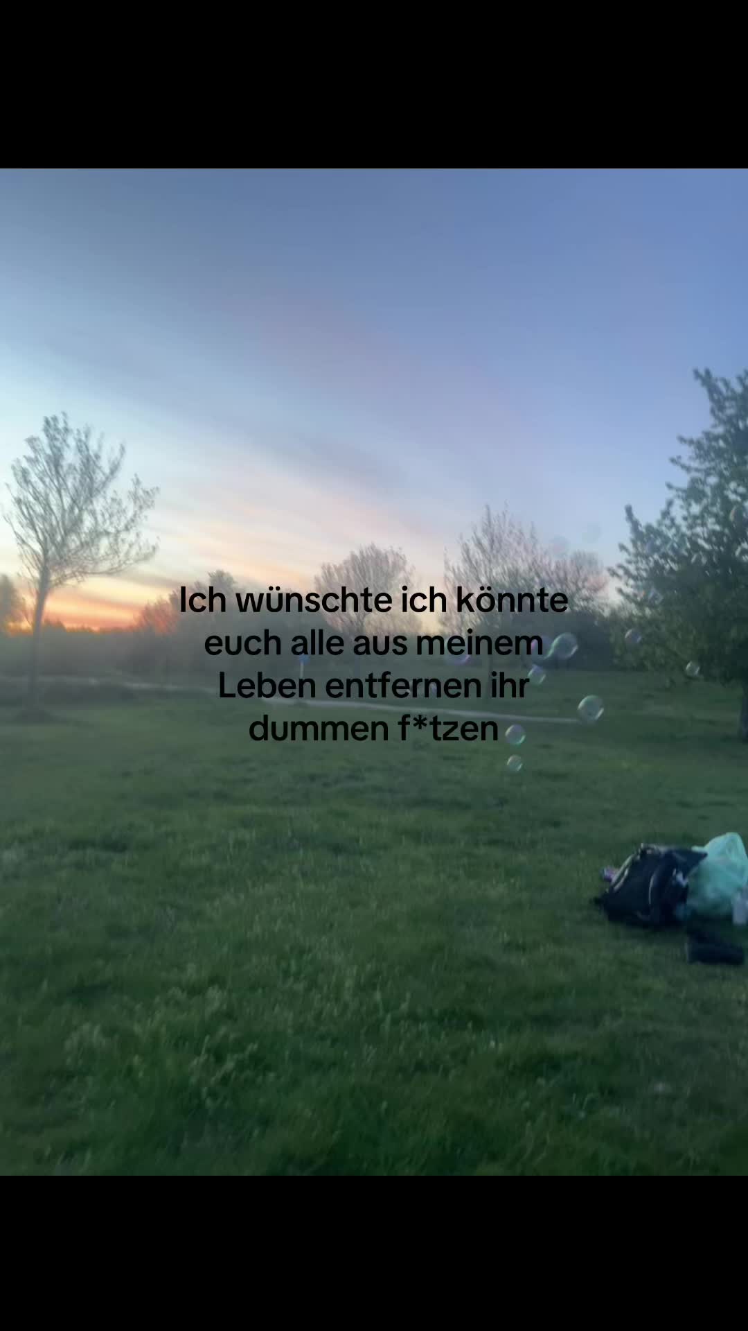 @Lena🧿