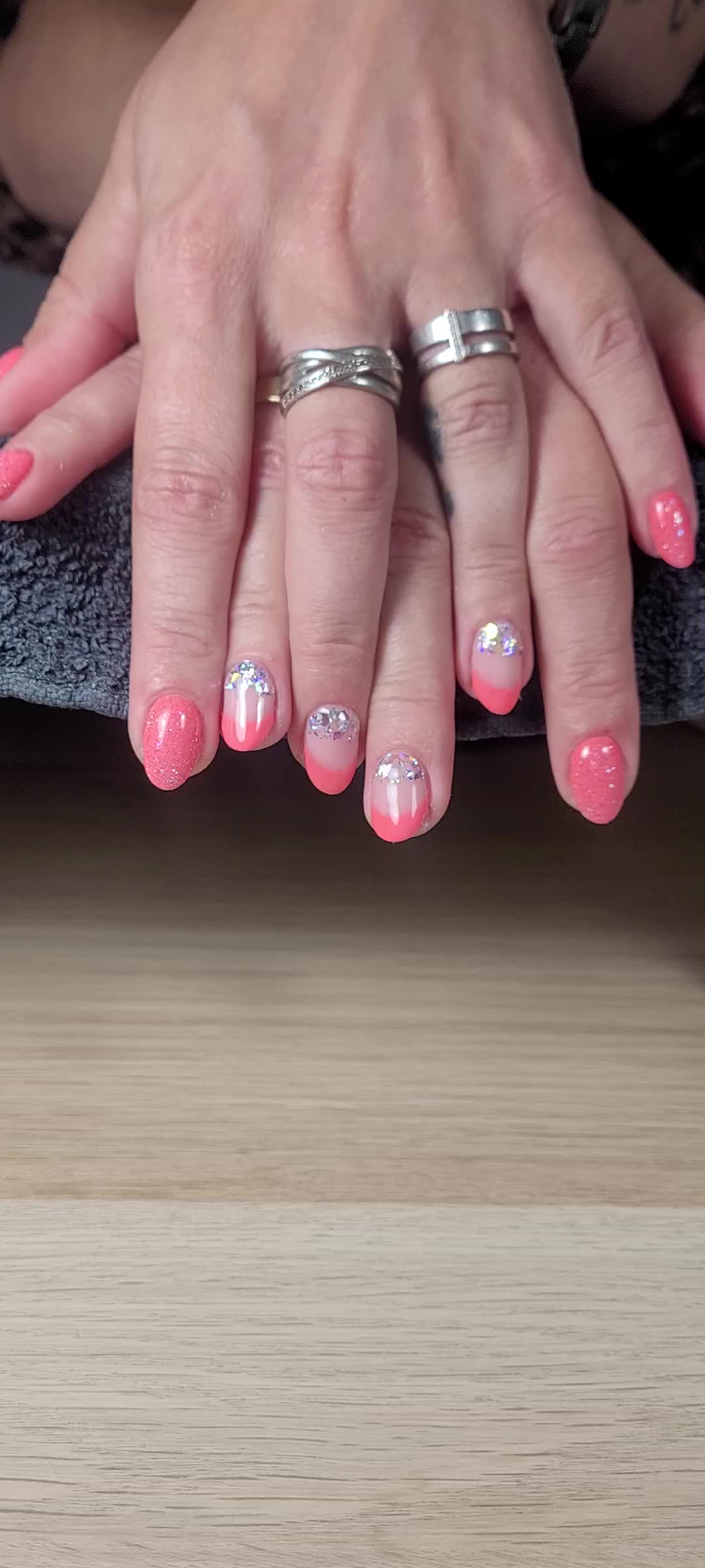 @Creawithnails