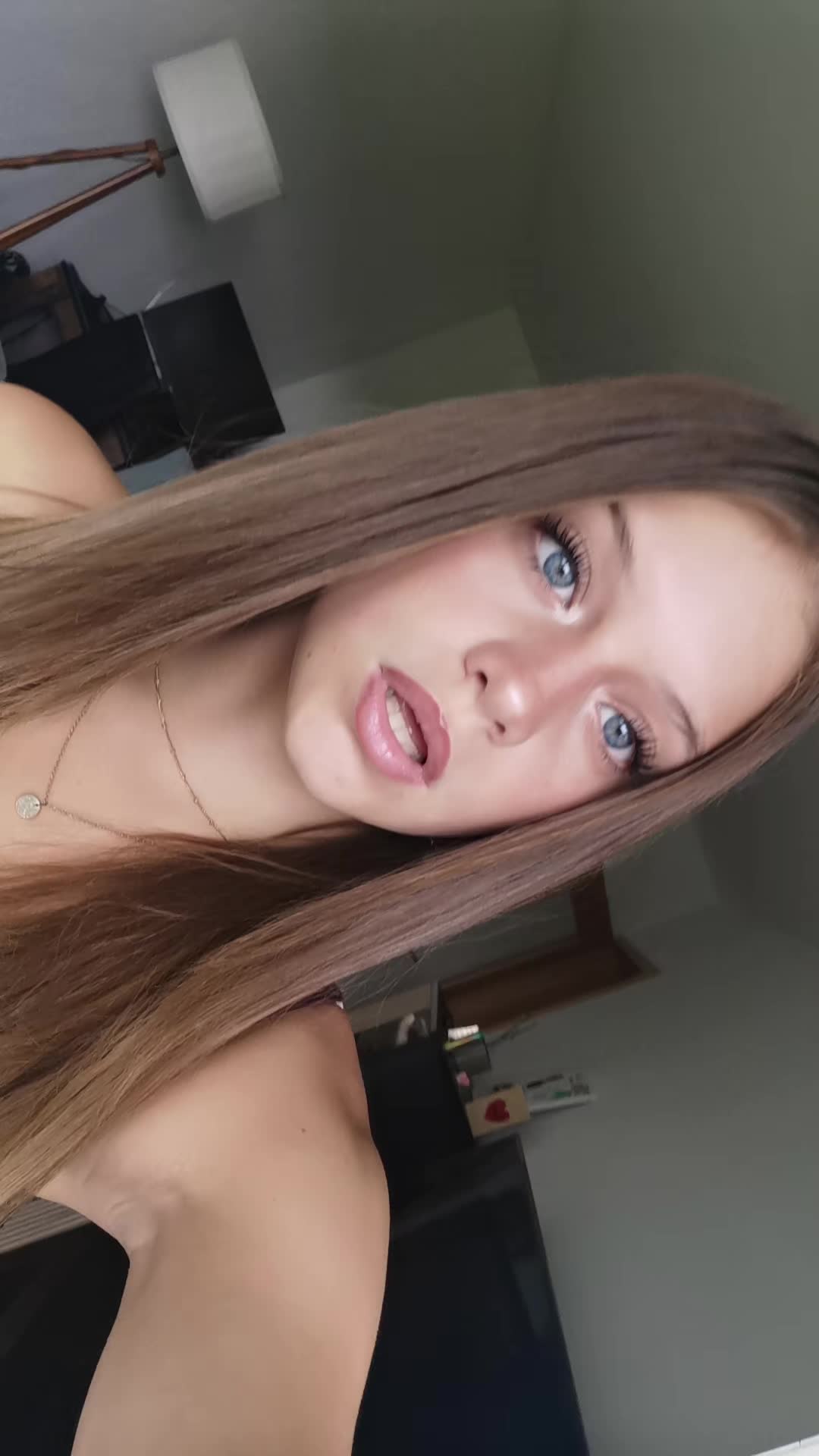 @𝓜𝓲𝓵𝓪 ꨄ