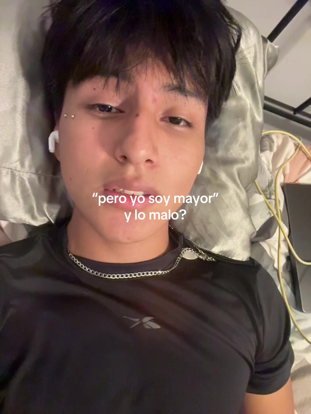 @️