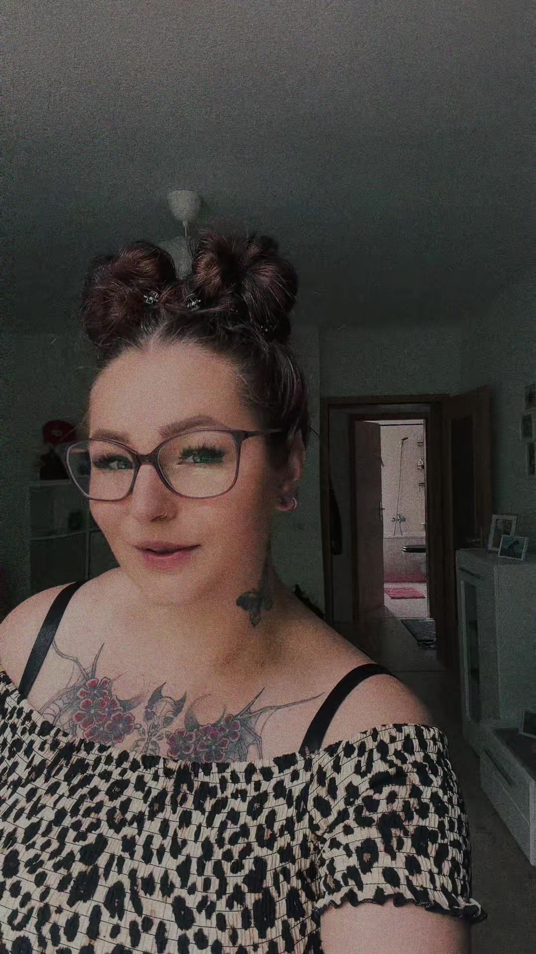 @🦋𝓪𝓷𝓰𝓮𝓵𝓲𝓺𝓾𝓮🦋