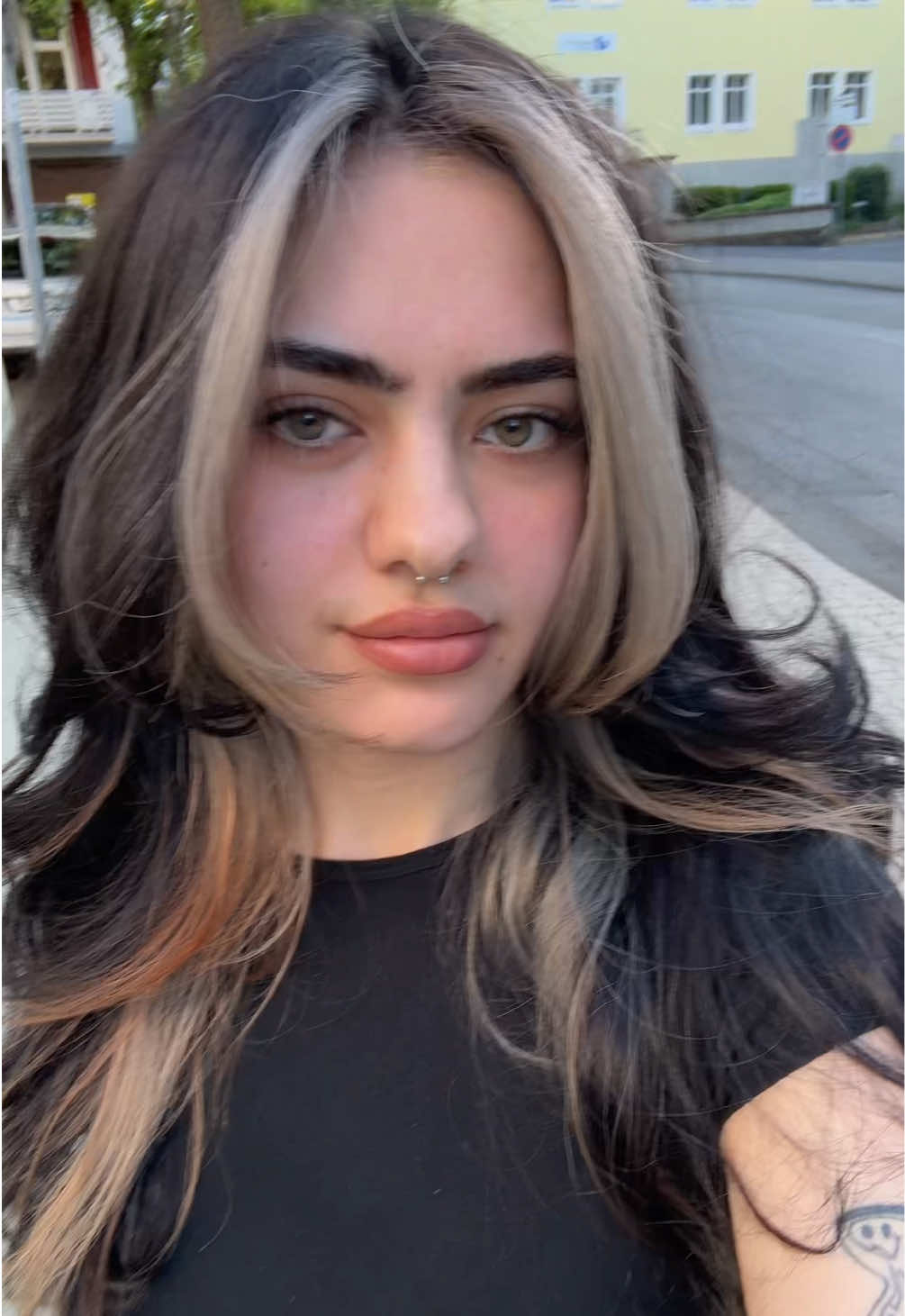 @Aaliyah🌟