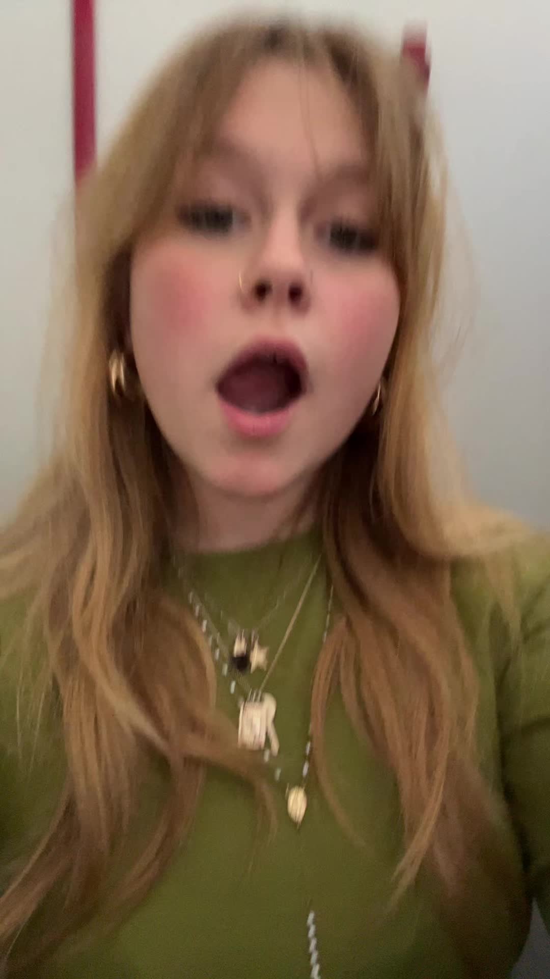 @enya🧣⚔️