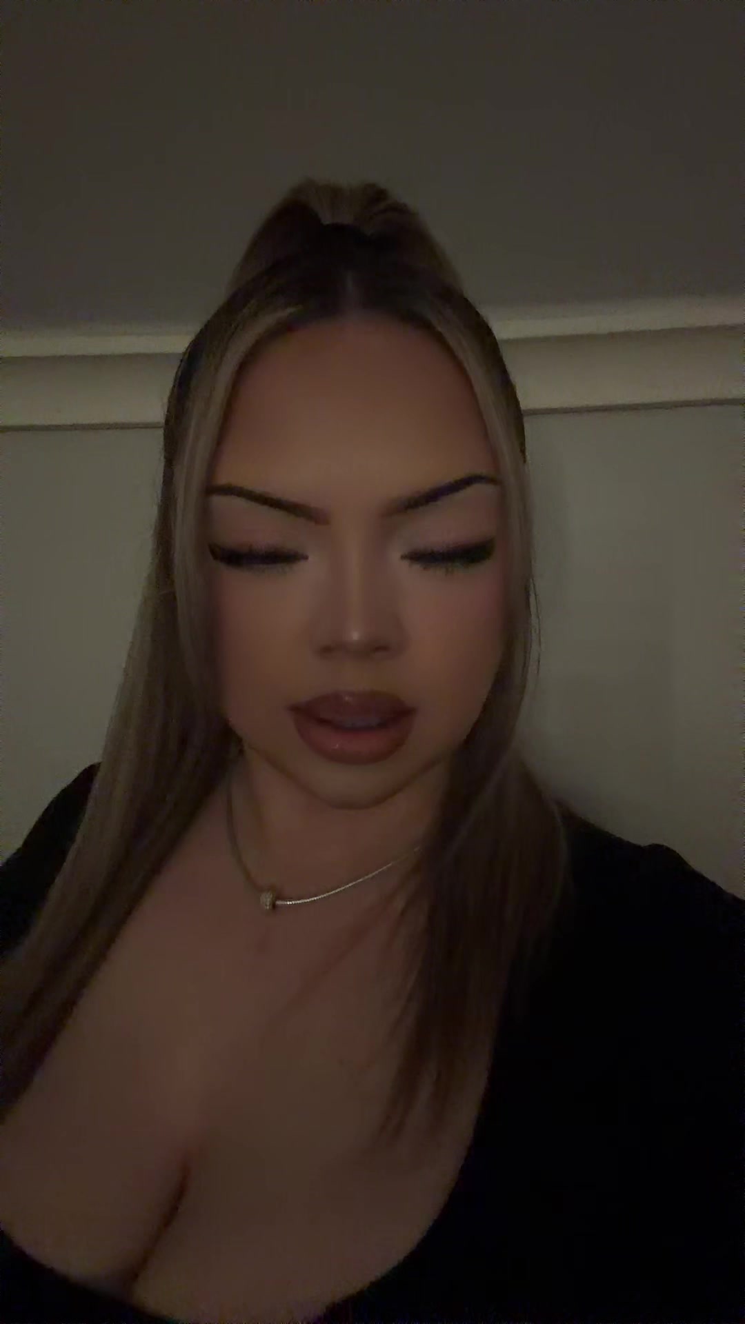 @vanessacheyenn