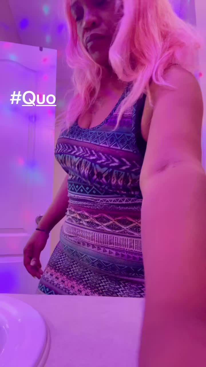 @Quo