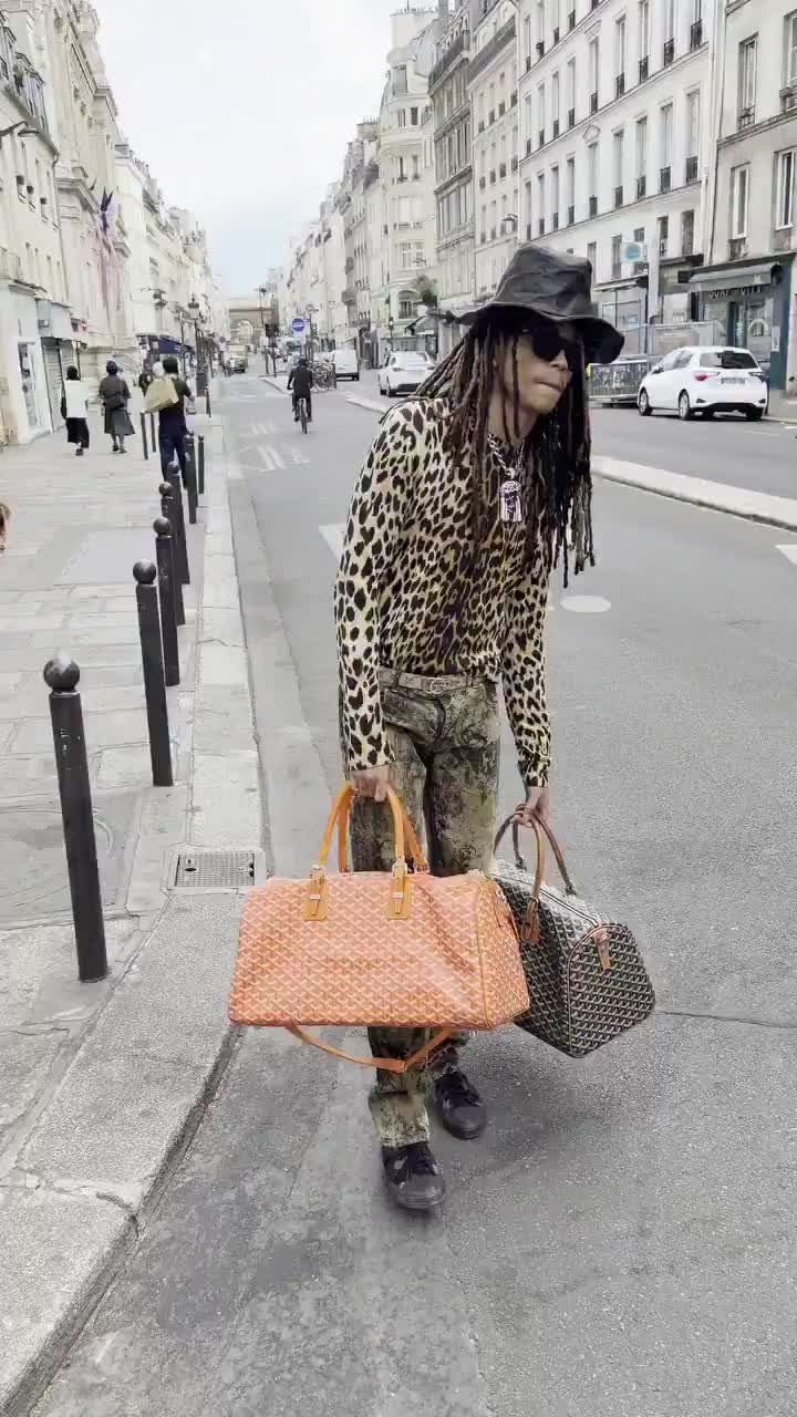 @thisnothimv