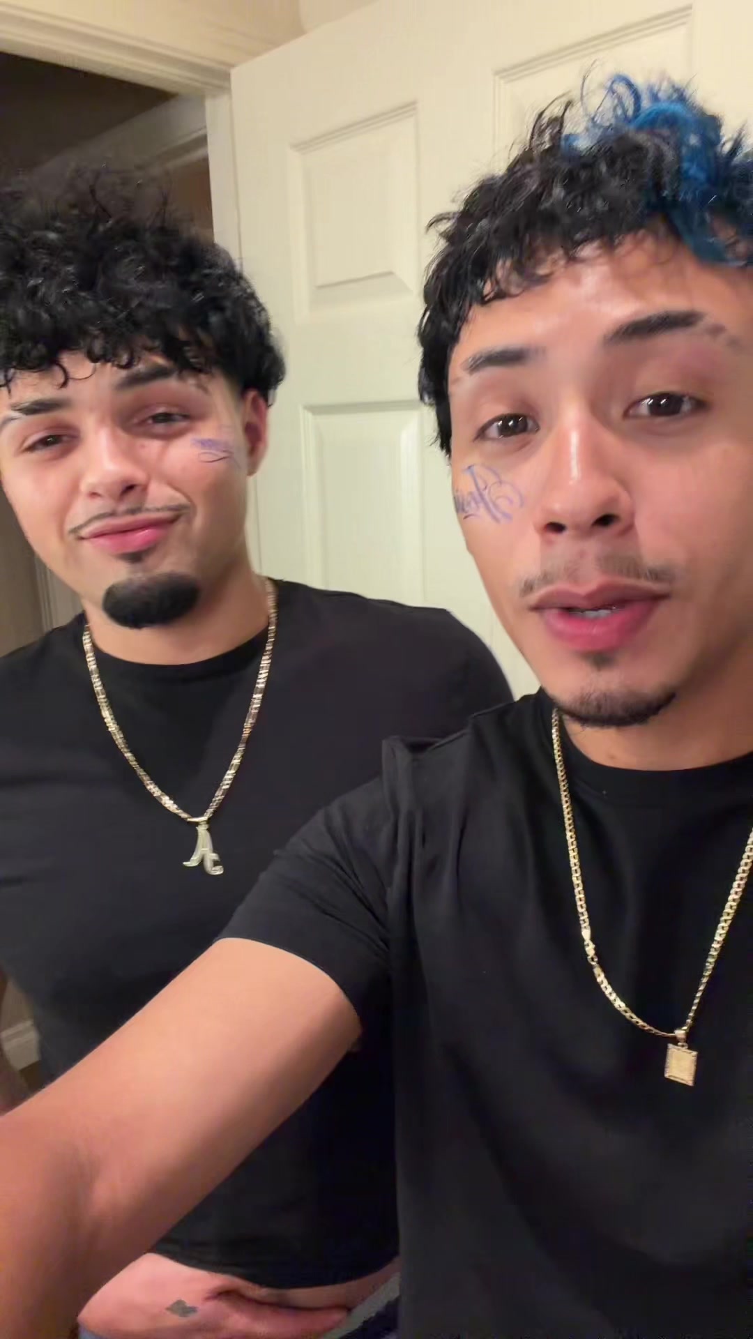 @eezzmo
