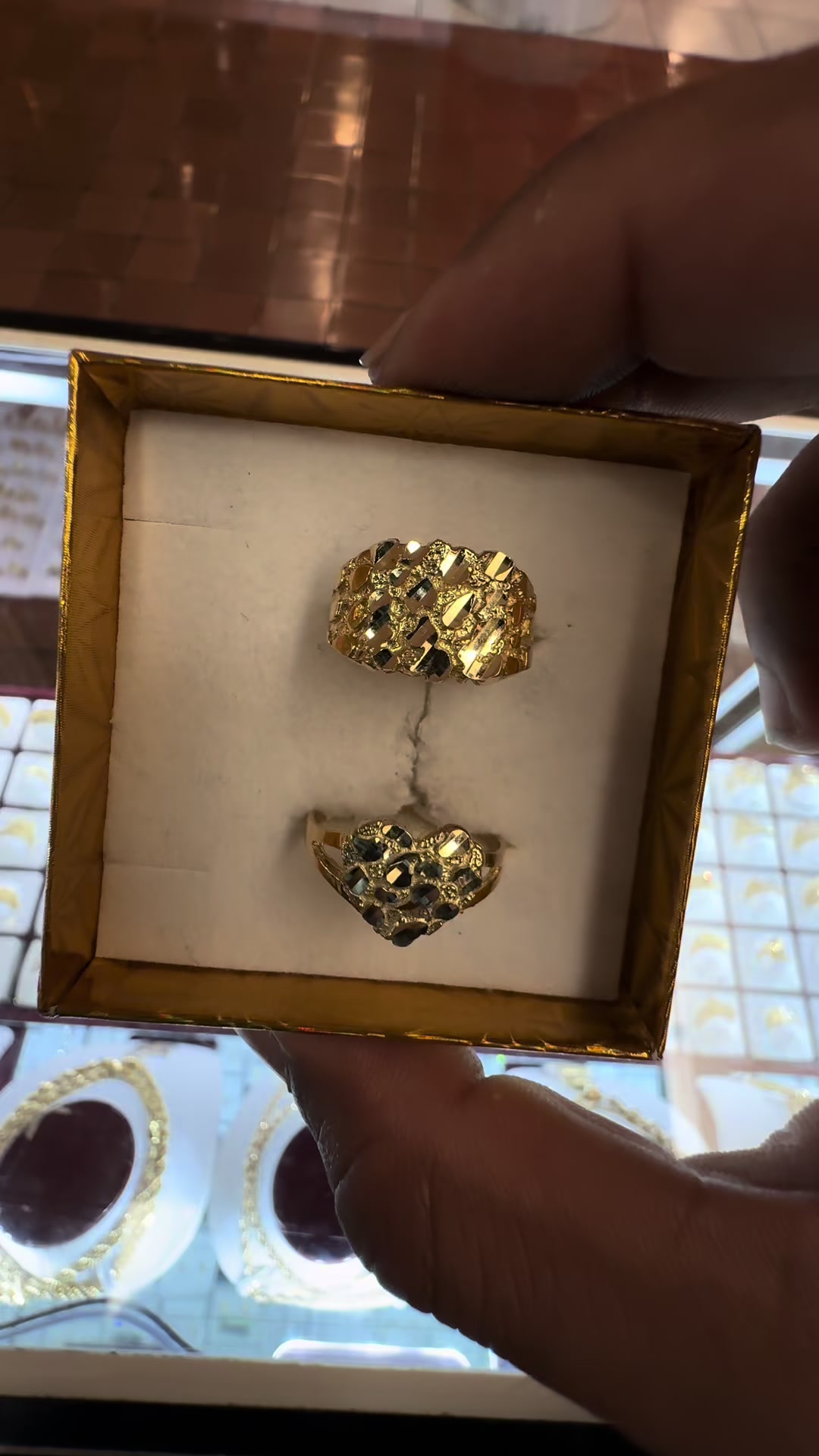 @AliJewelers