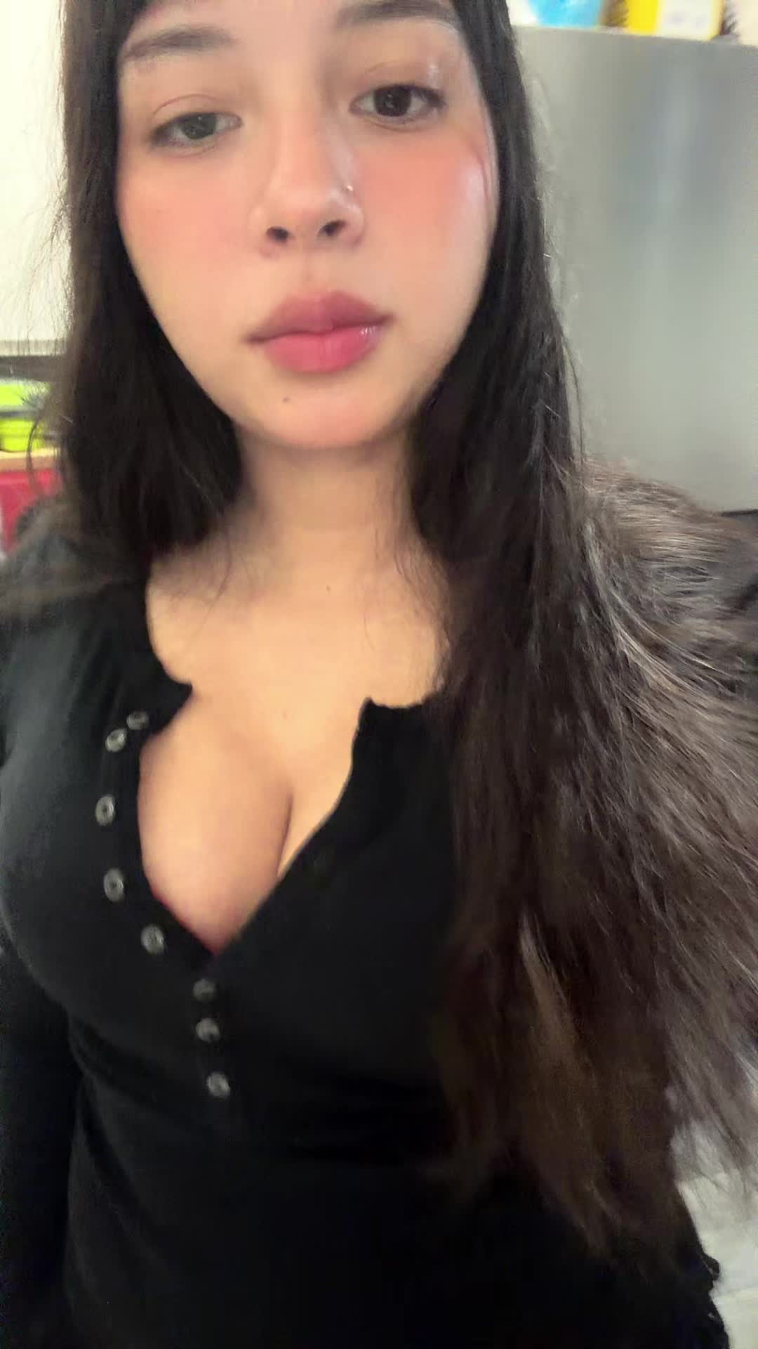 @Ashly_nosoy