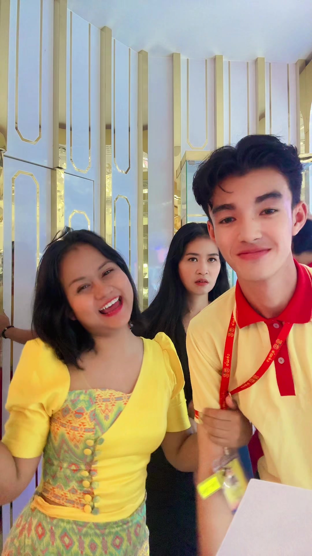 @Zin Lay ♌