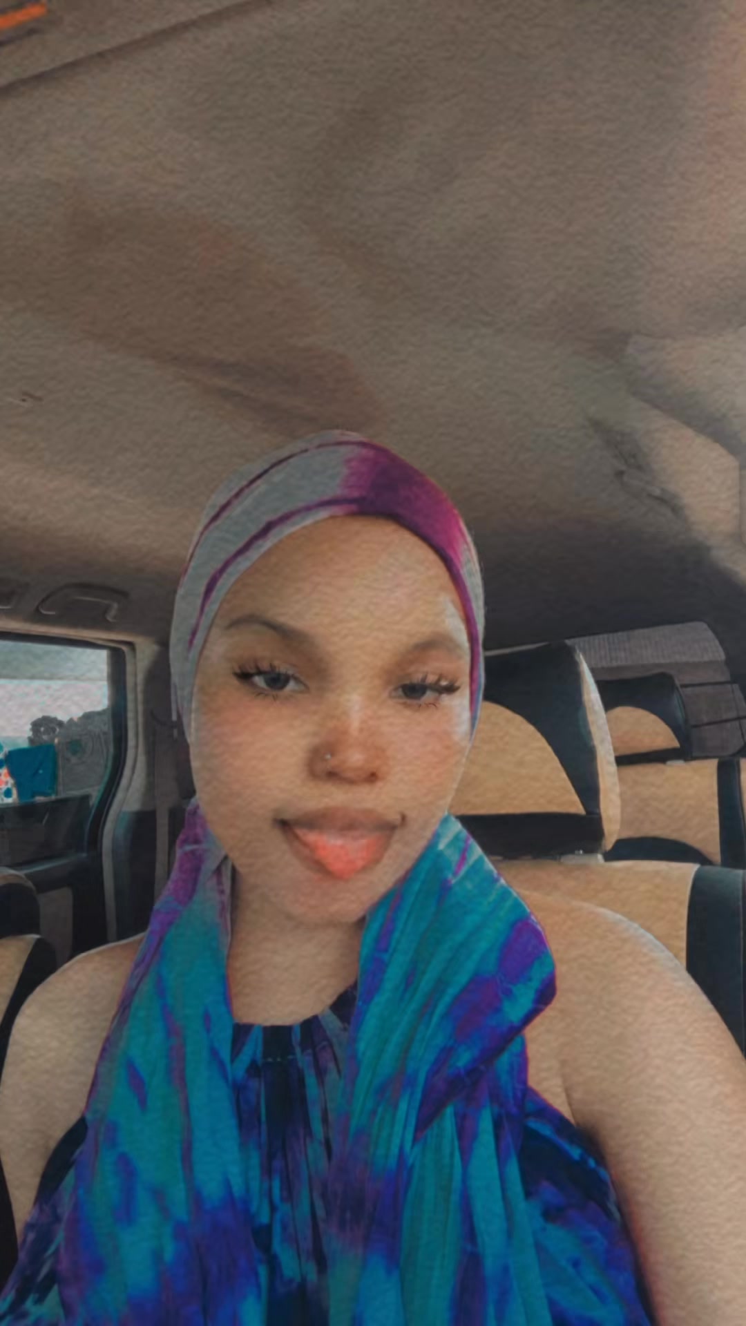 @🦋👣AJMAL MOM😇❤️..