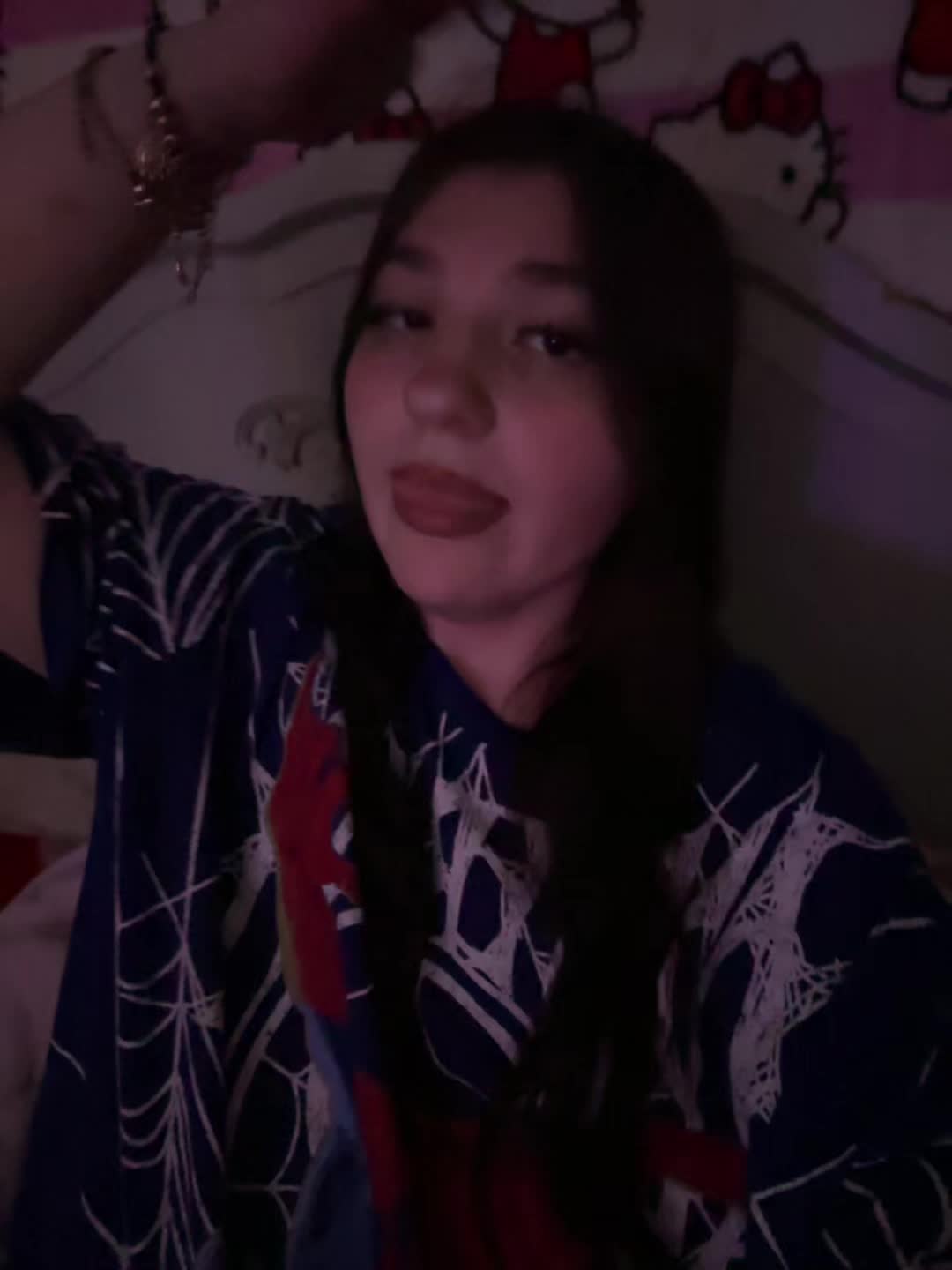 @🖤