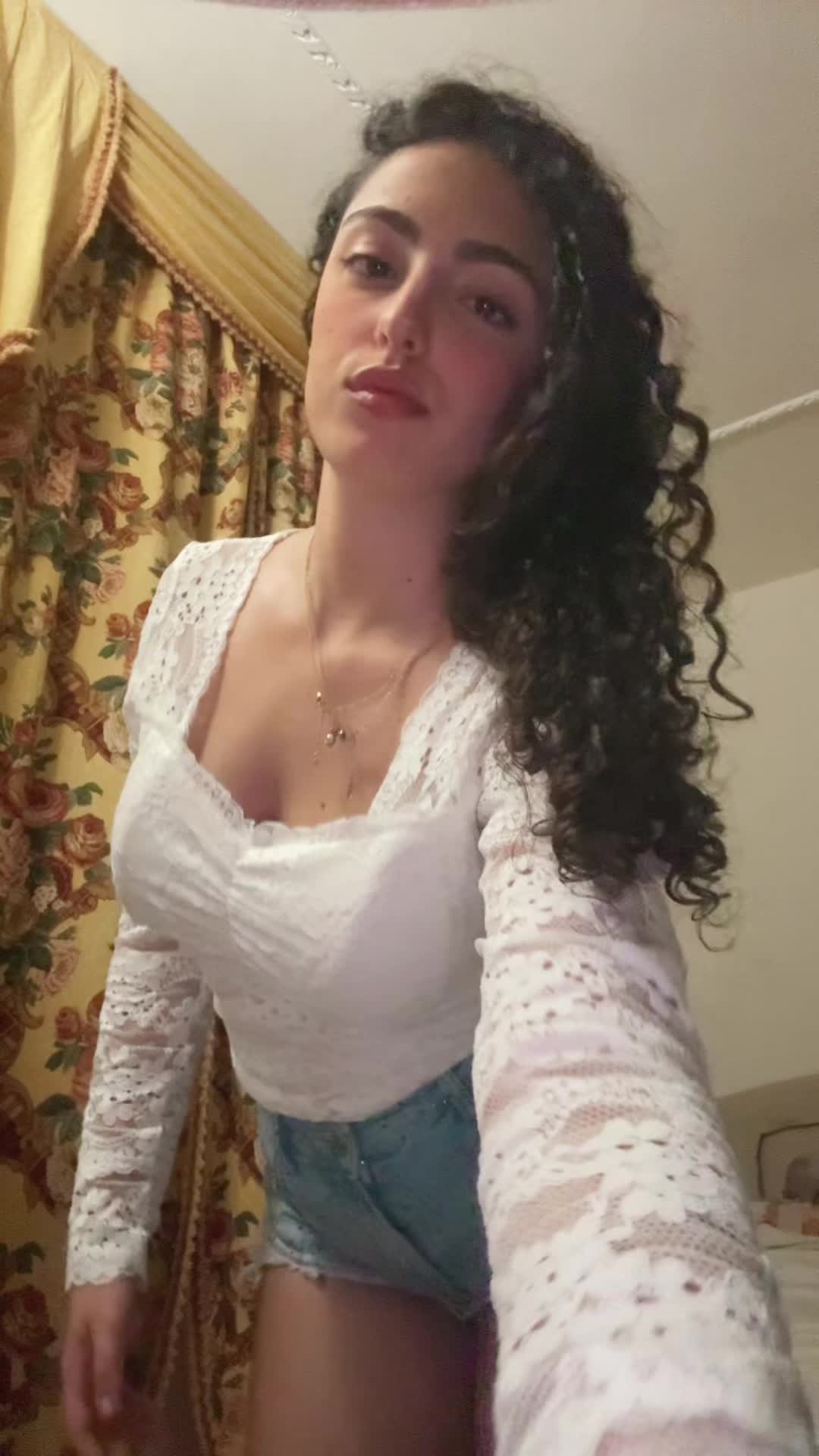 @ELEONORA🦋