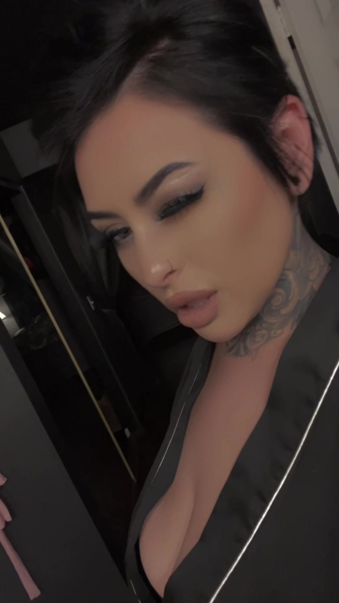 @𝕸𝖊𝖋&ensp;𝕾𝖙𝖗𝖆𝖓𝖌𝖊&ensp;⚰️