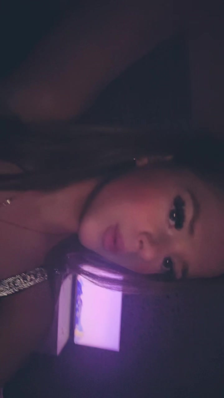 @pussywaggonsss