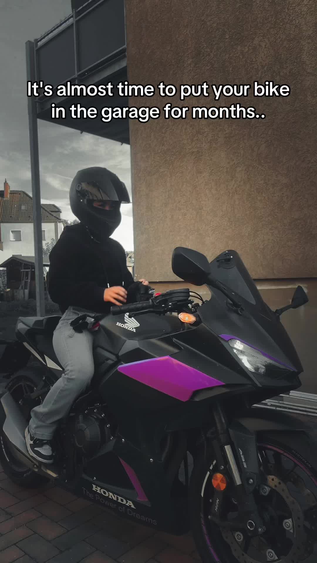 @cbr.esra