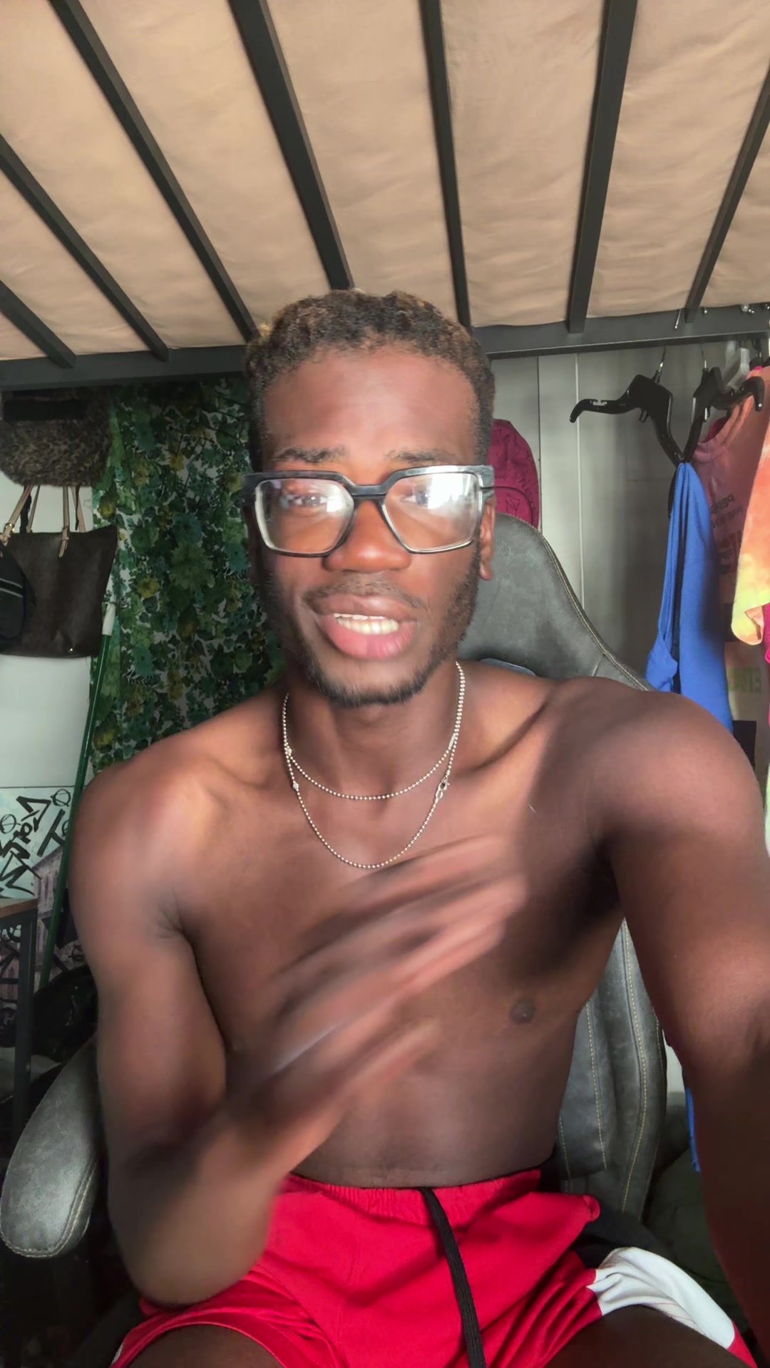 @R7Getcuckedpssyxoxo