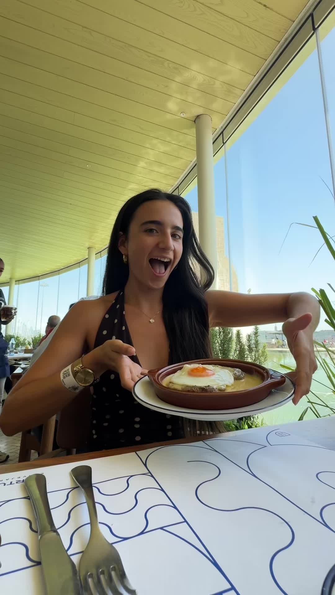 @Mariana | food & travel