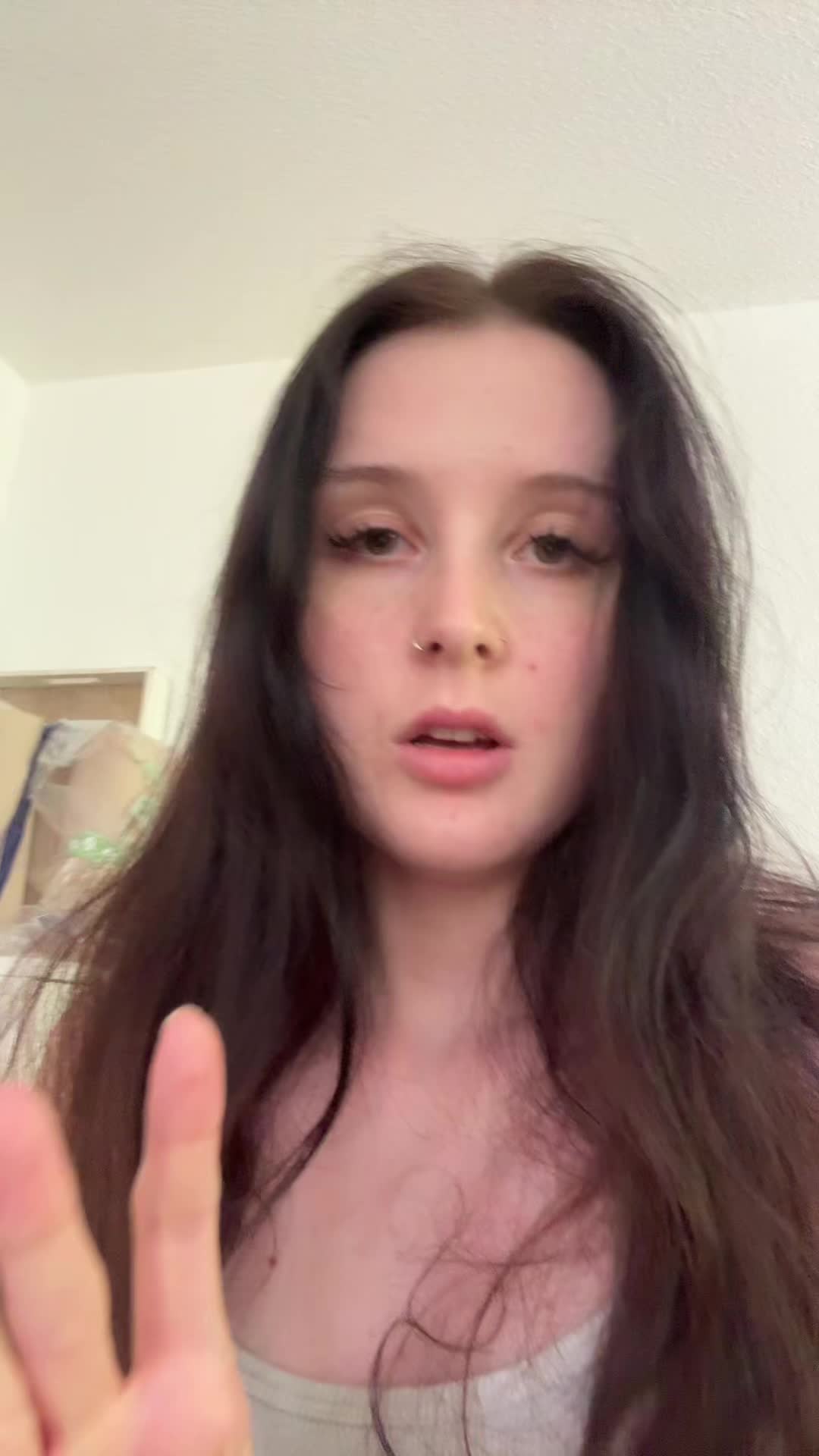 @Sharklover7