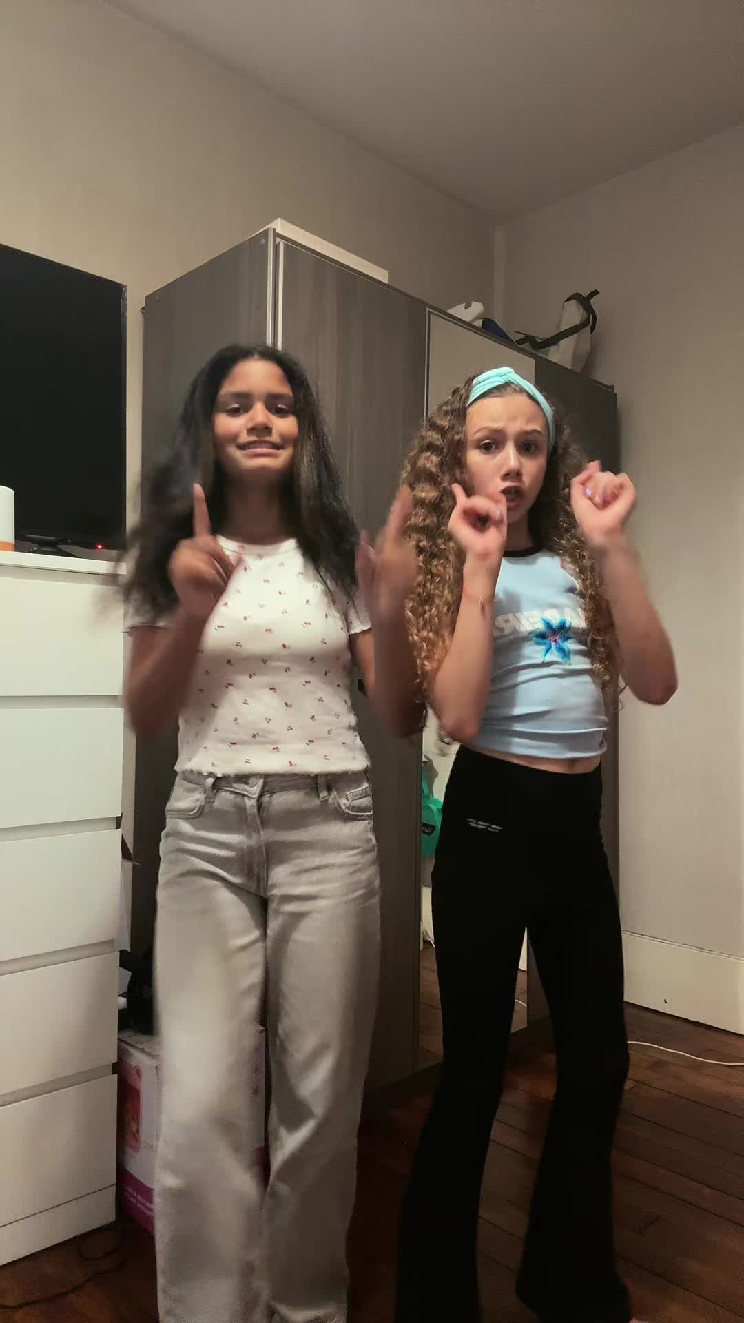 @Lis y Vicky
