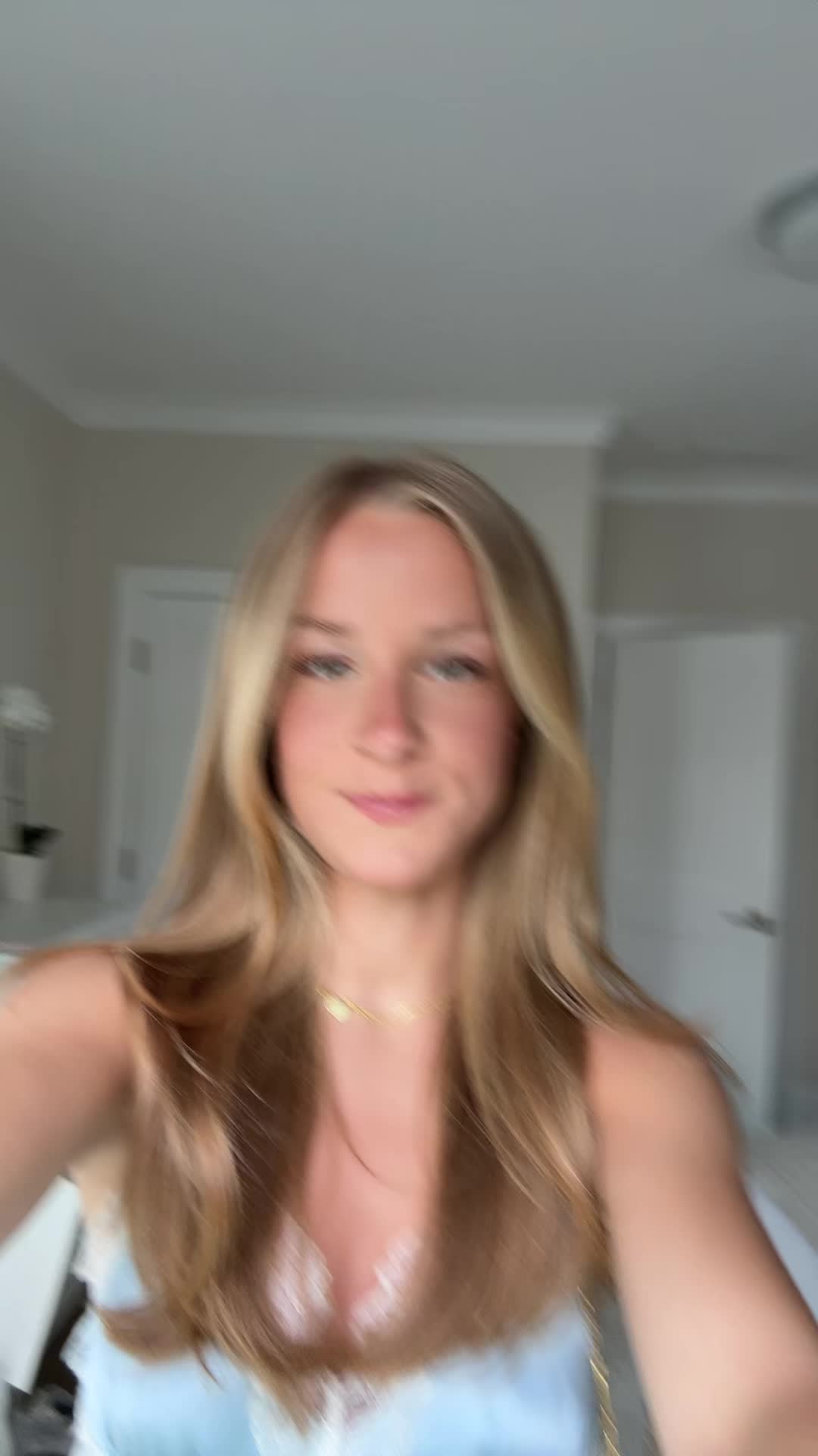 @lily