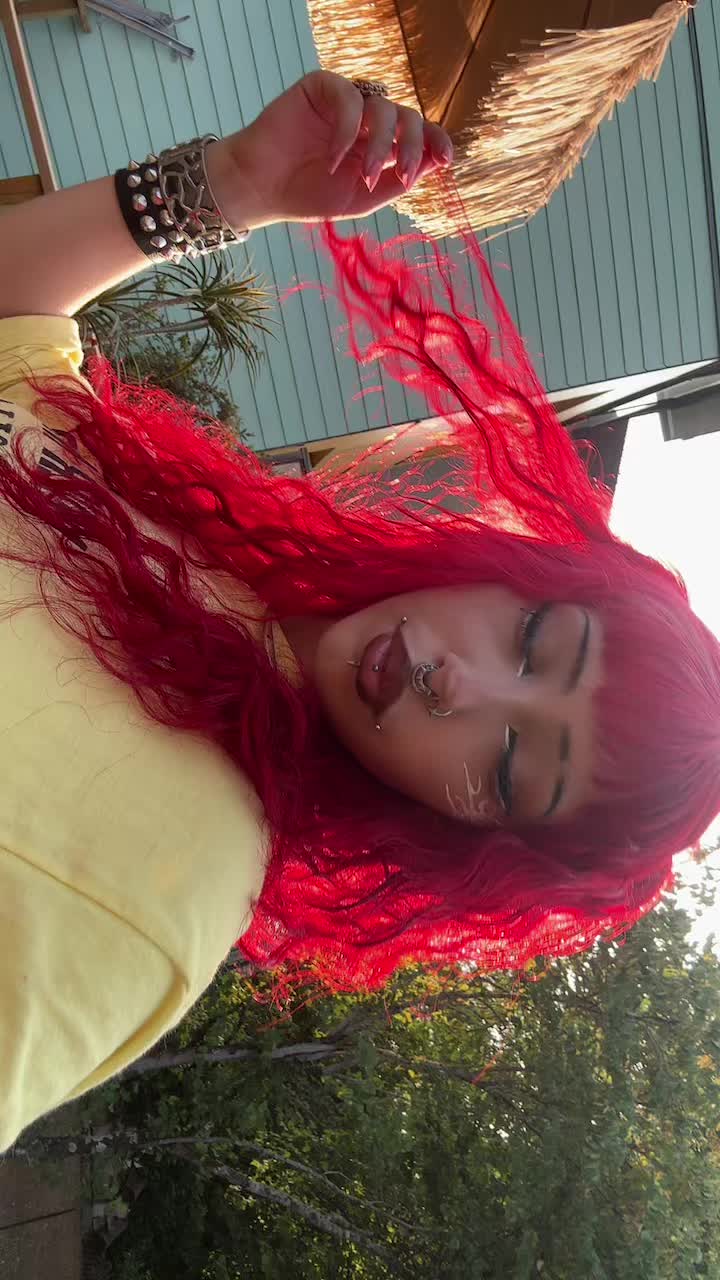 @La sorci&egrave;re micro-onde 🌀🧙&zwj;♀️