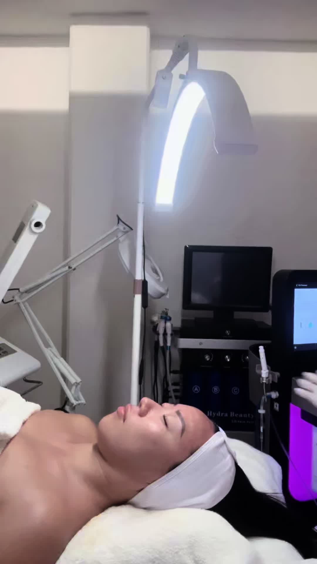 @asianwaxcenter2015