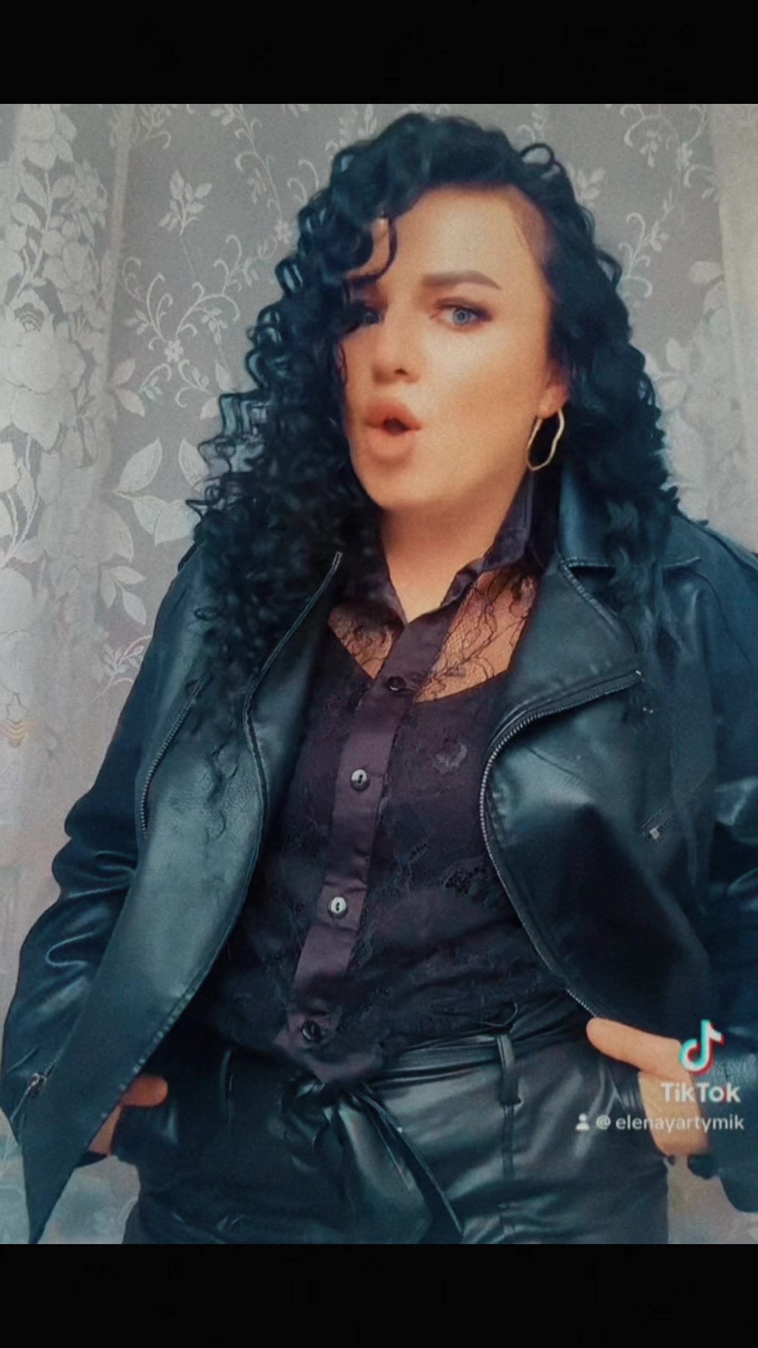 @Леночка Яртымик