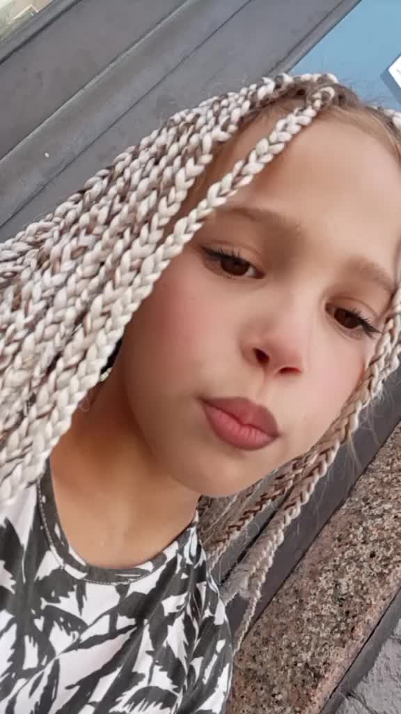 @Lolita