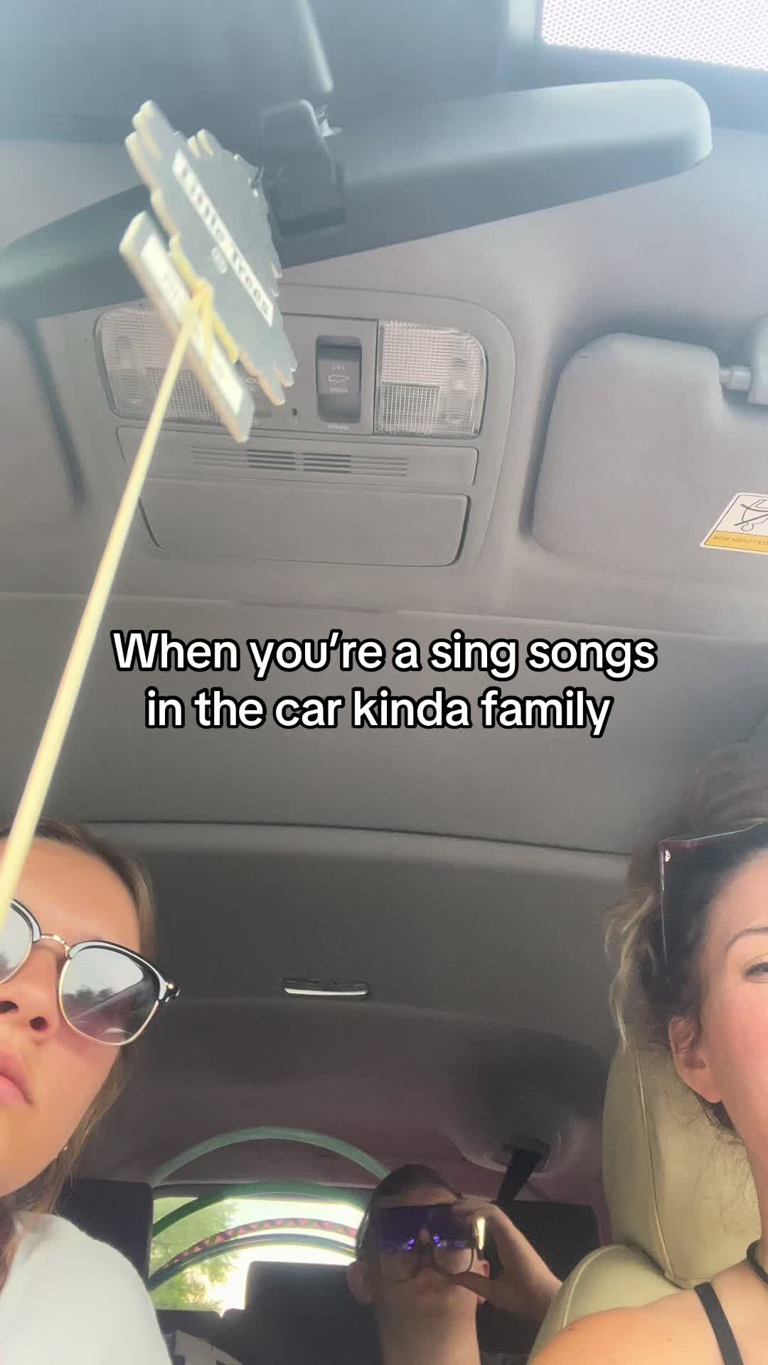 @Nniffer
