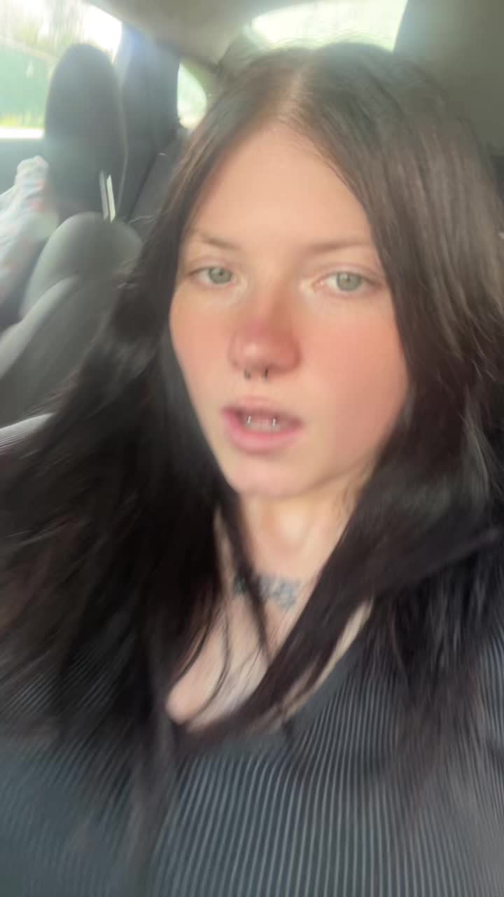 @rikkileighs0fficial