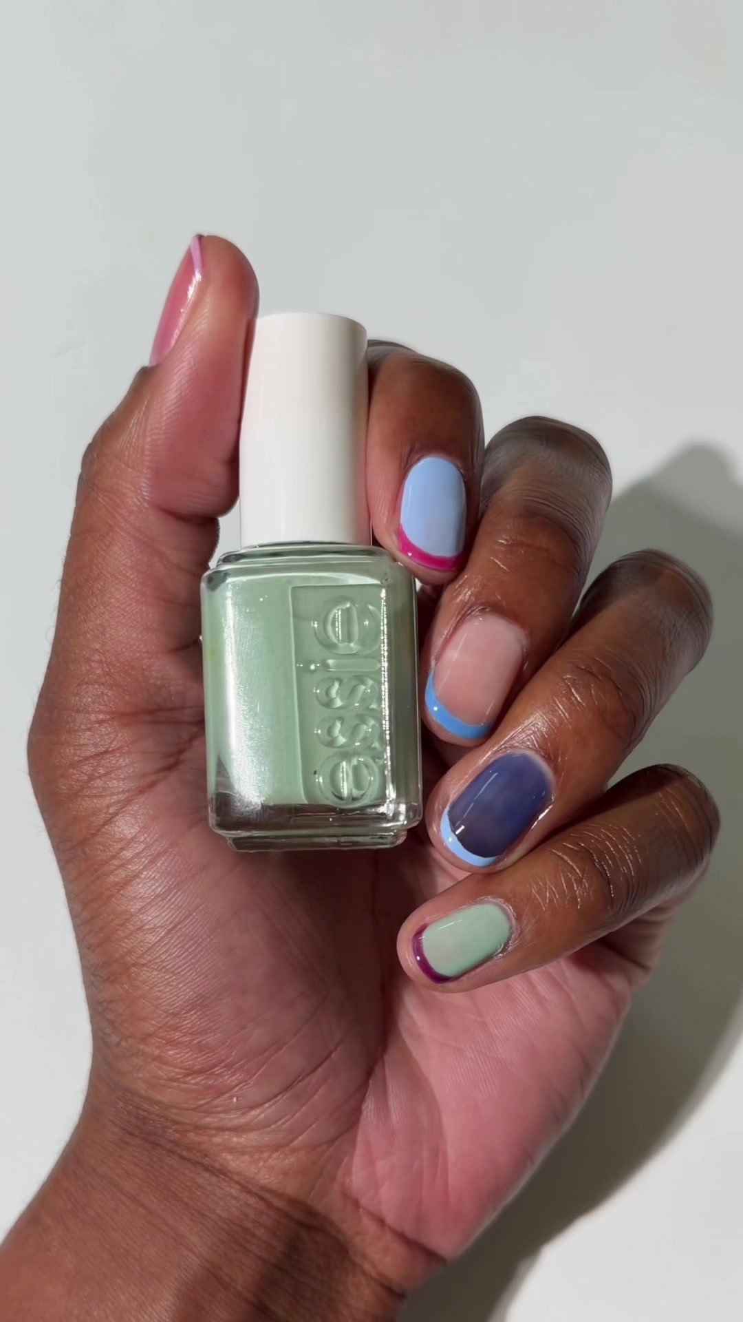 @essie