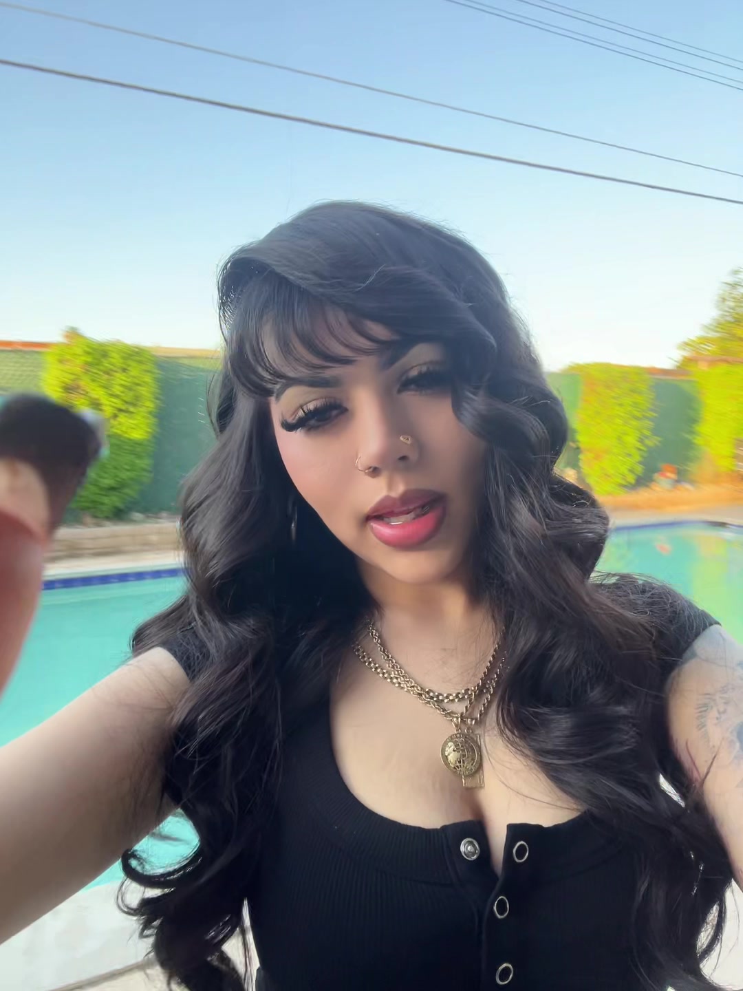 @♛