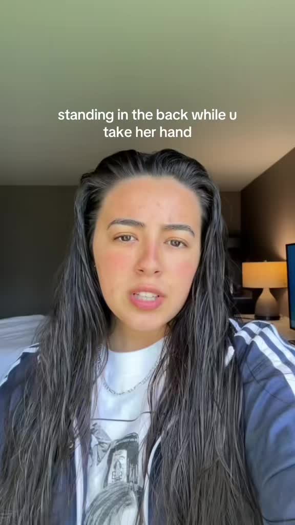 @Angelina™️