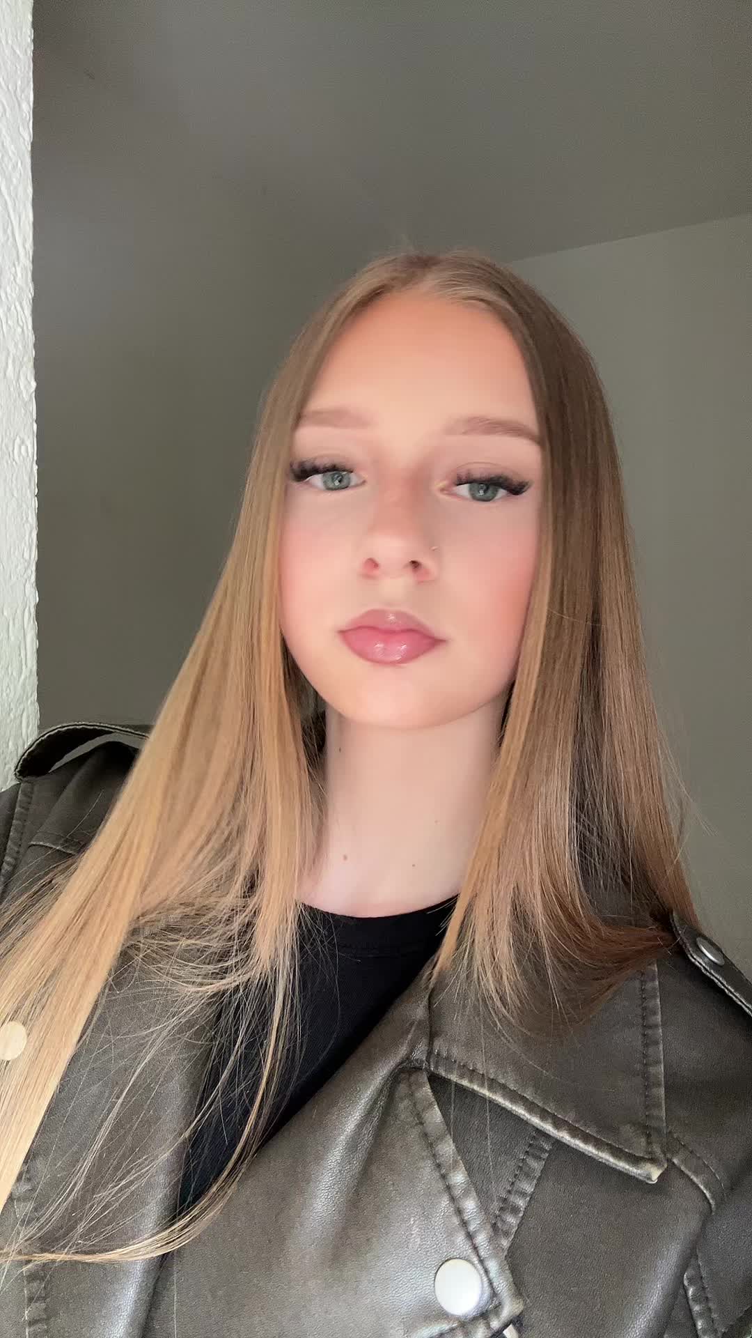 @✌🏻ici
