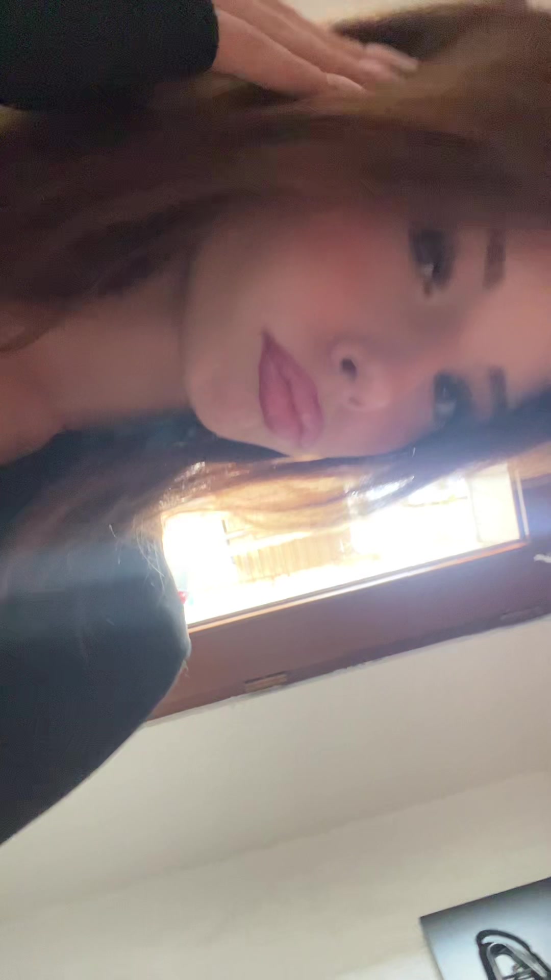 @Leony_8754