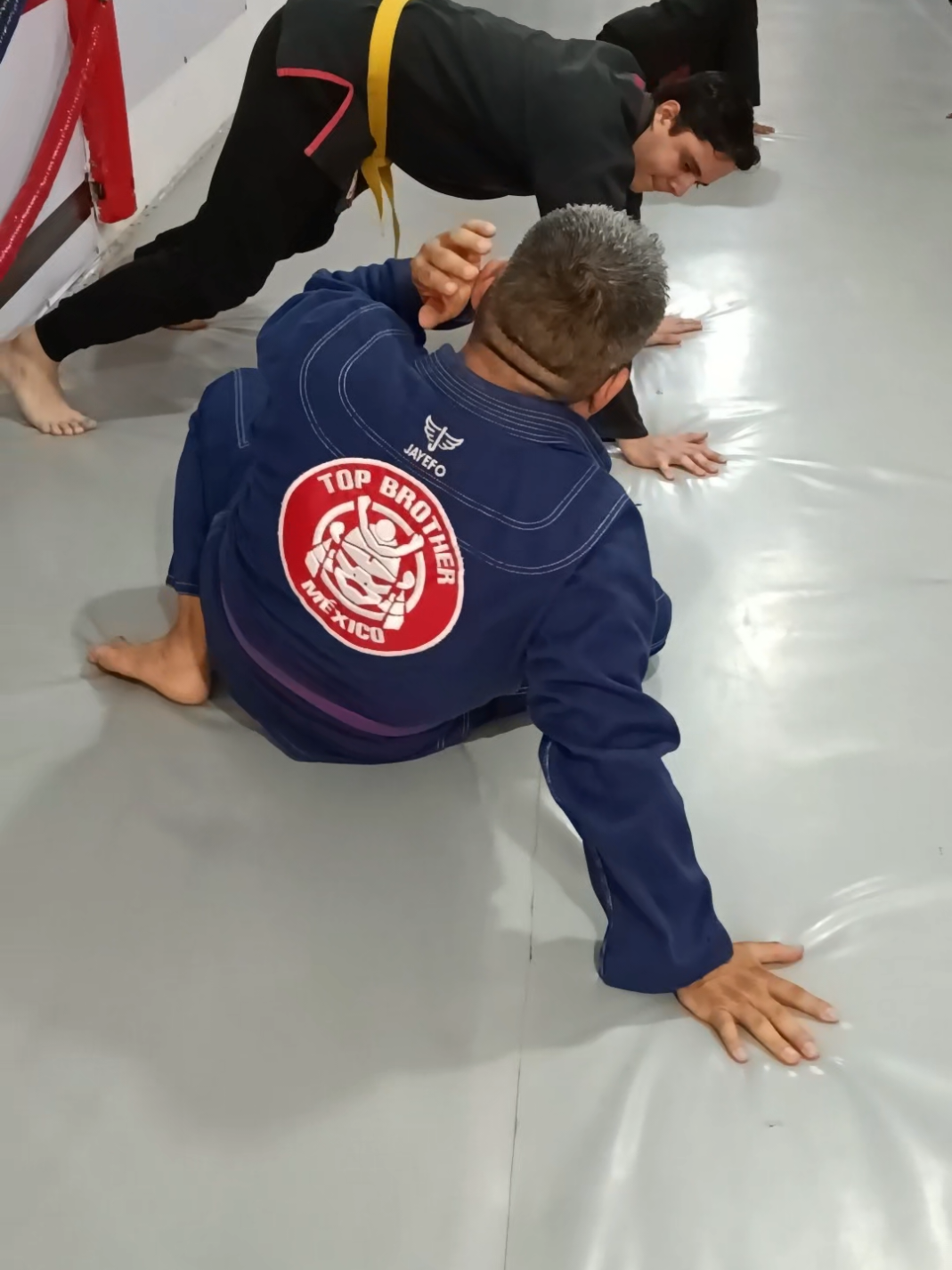 @ZavaletaKickboxing_mma