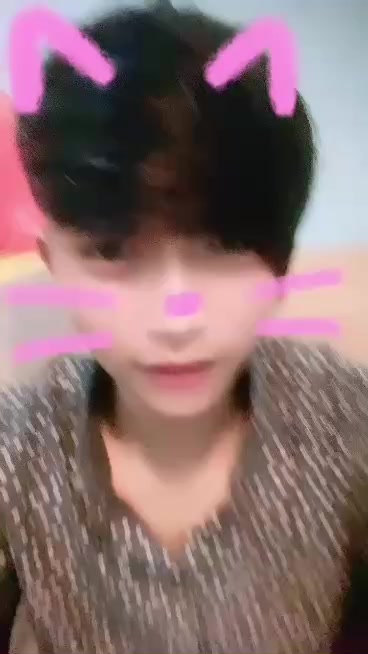 @ស្រីតាក្មេងខ្ជូត