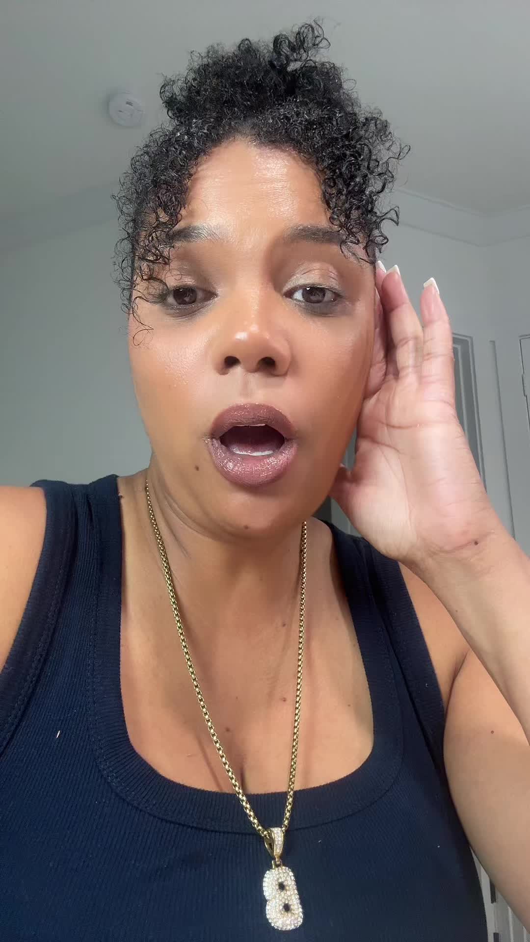 @twinnemom1
