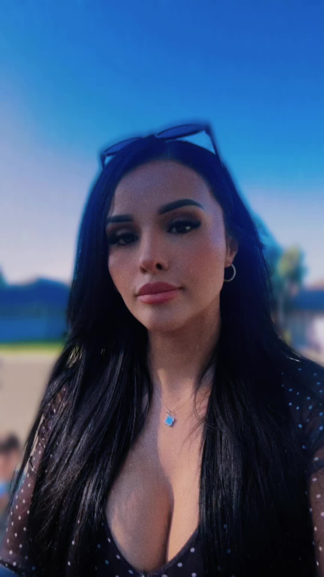 @Simplygisel