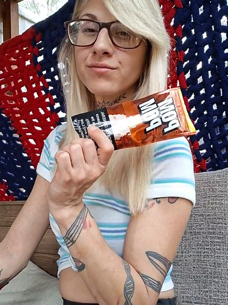 @Smokeyybarbie420