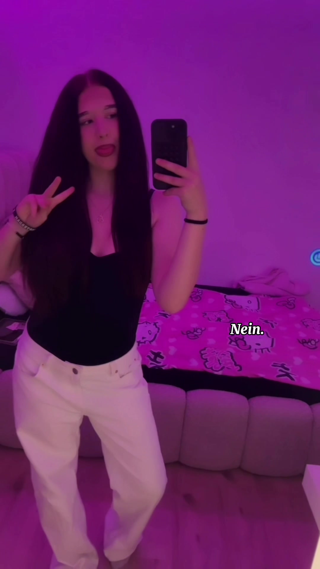 @ꨄ