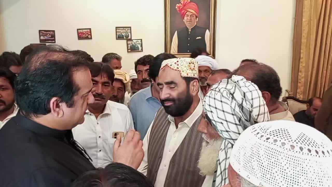 @Farooq Ahmad Bhatti