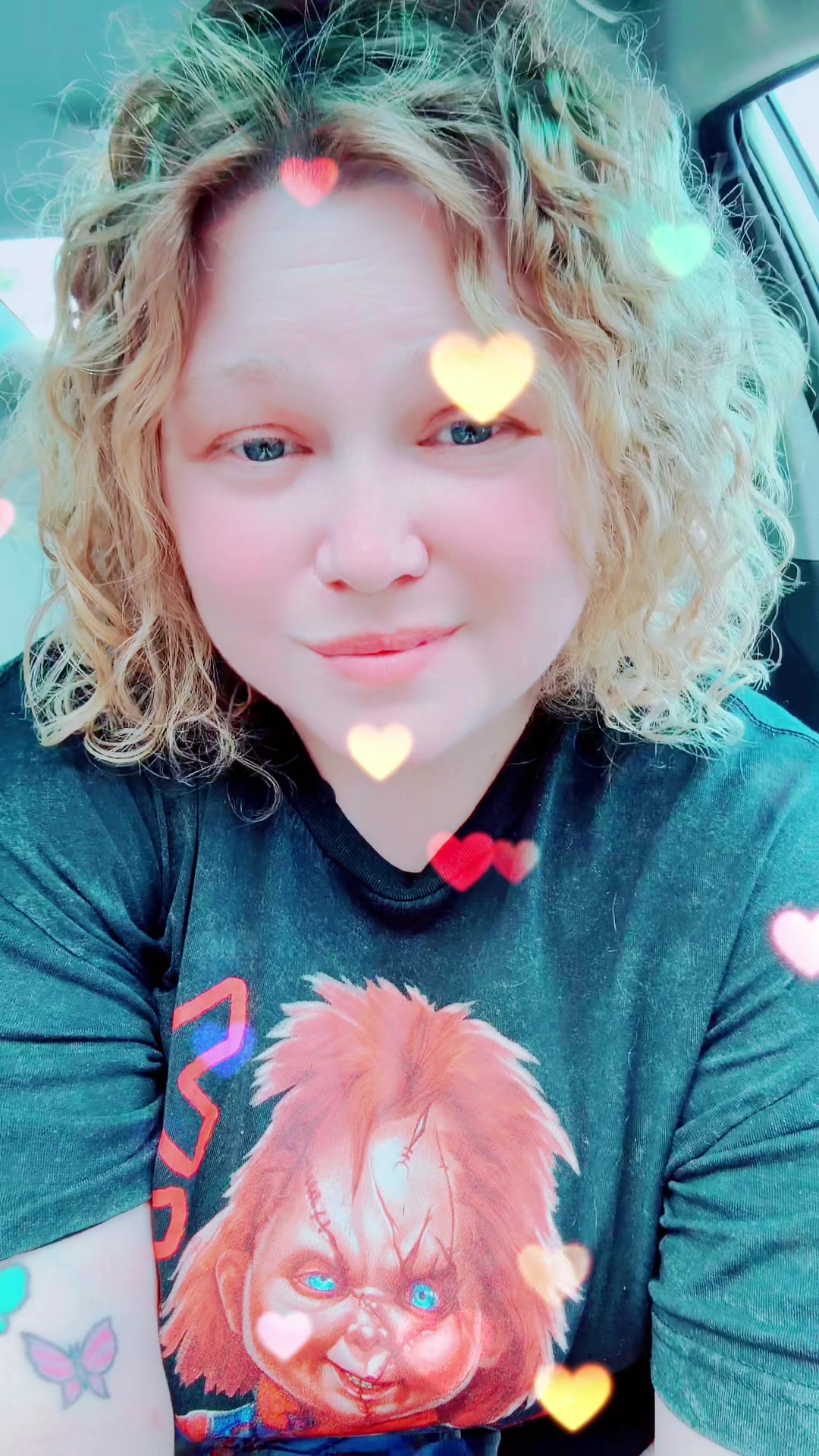 @HerQueenAsh