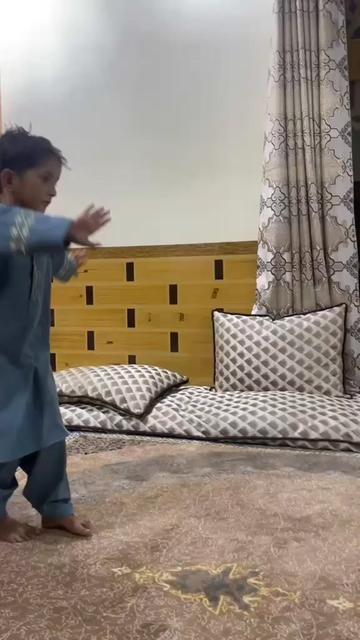 @salarzai.