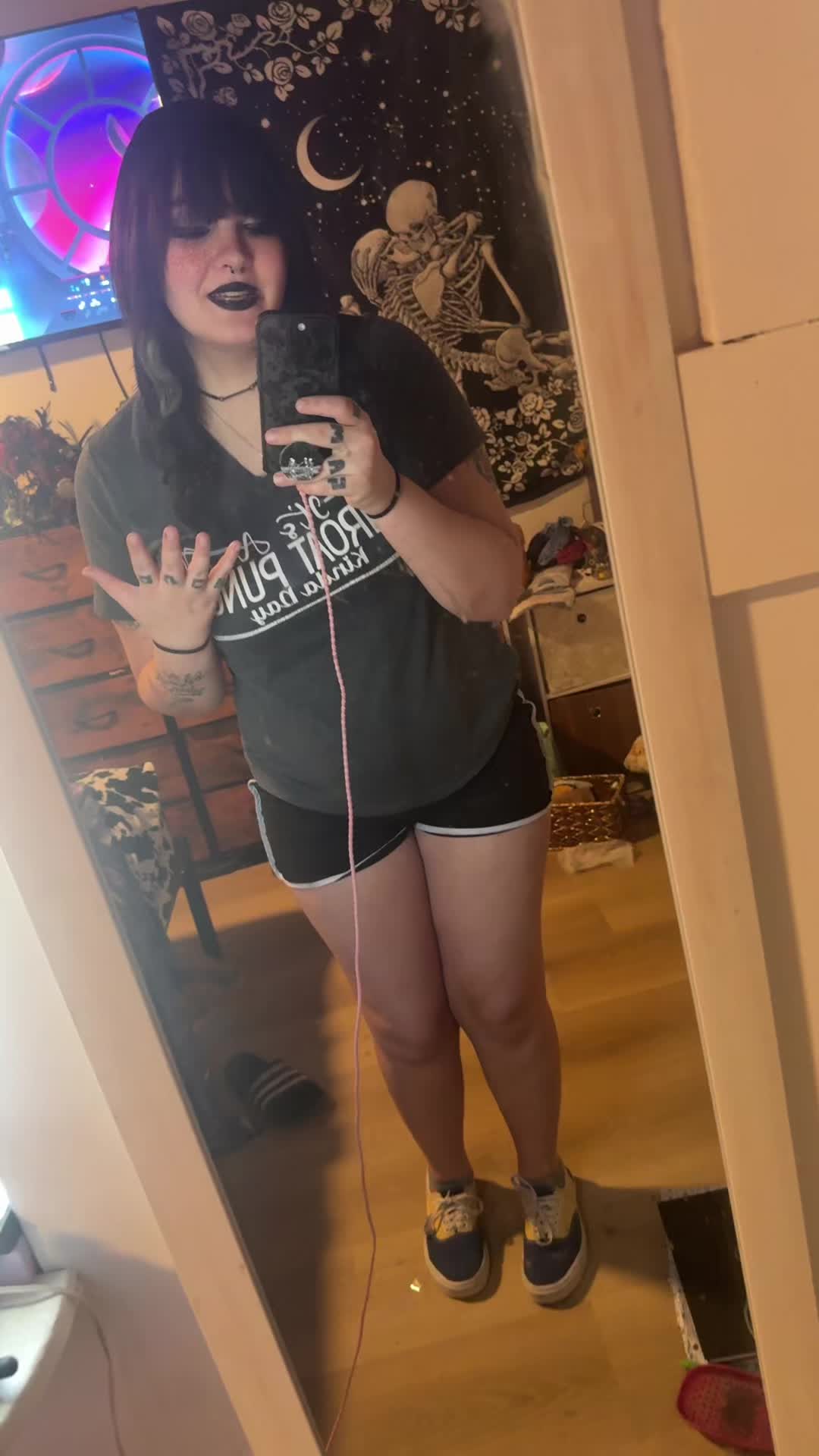 @Throat_goats11