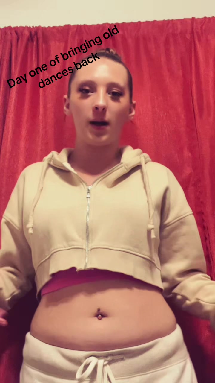 @Ella