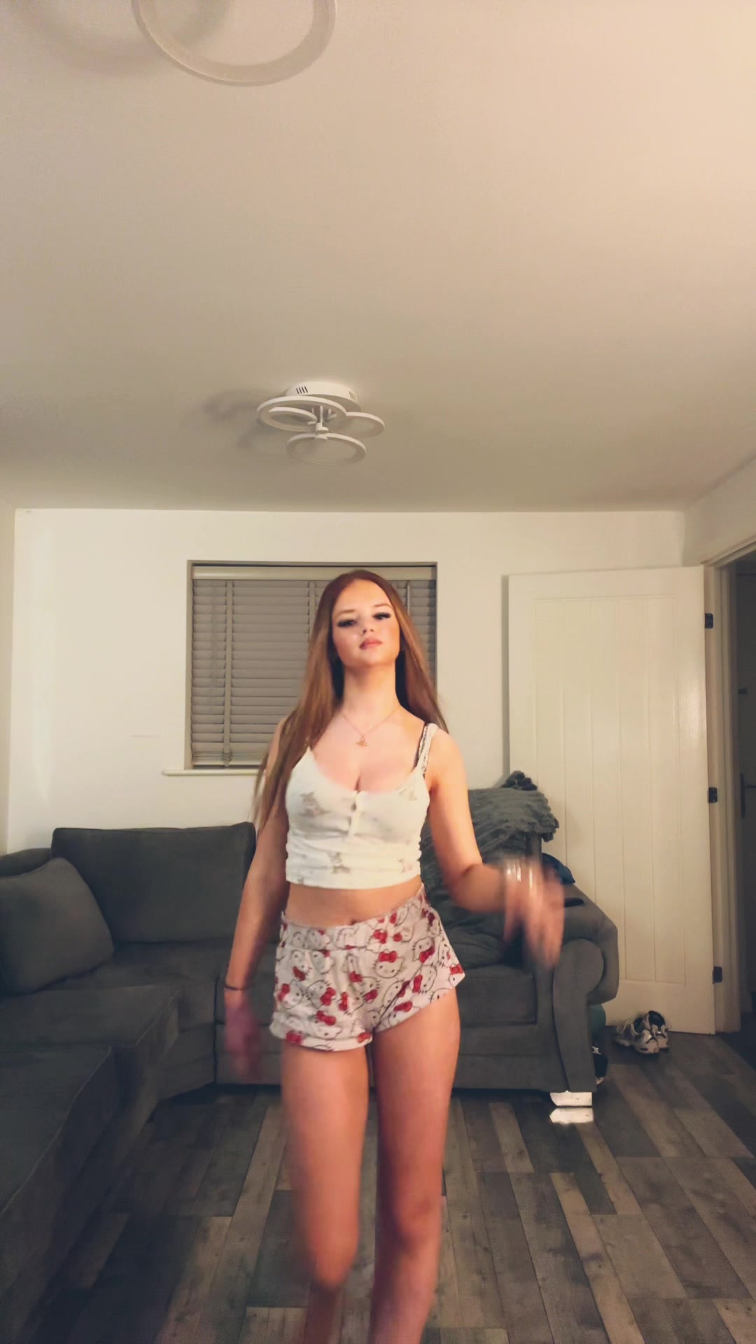 @pussywaggonsss